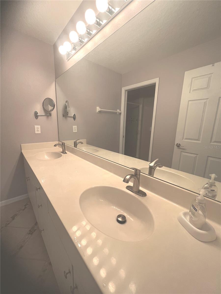 Image 22 of 26 For 315 Eagle Ridge Drive