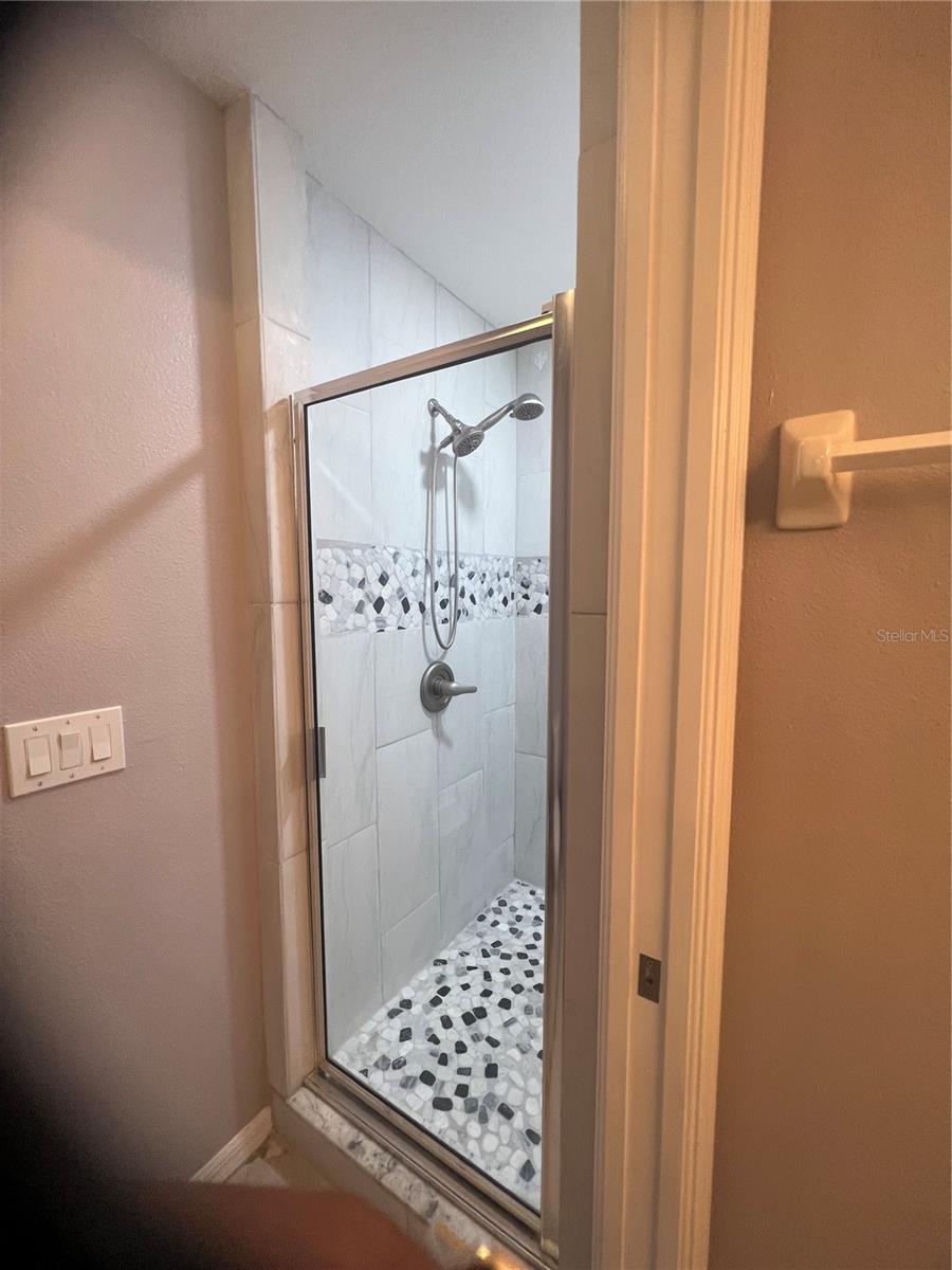 Image 25 of 26 For 315 Eagle Ridge Drive