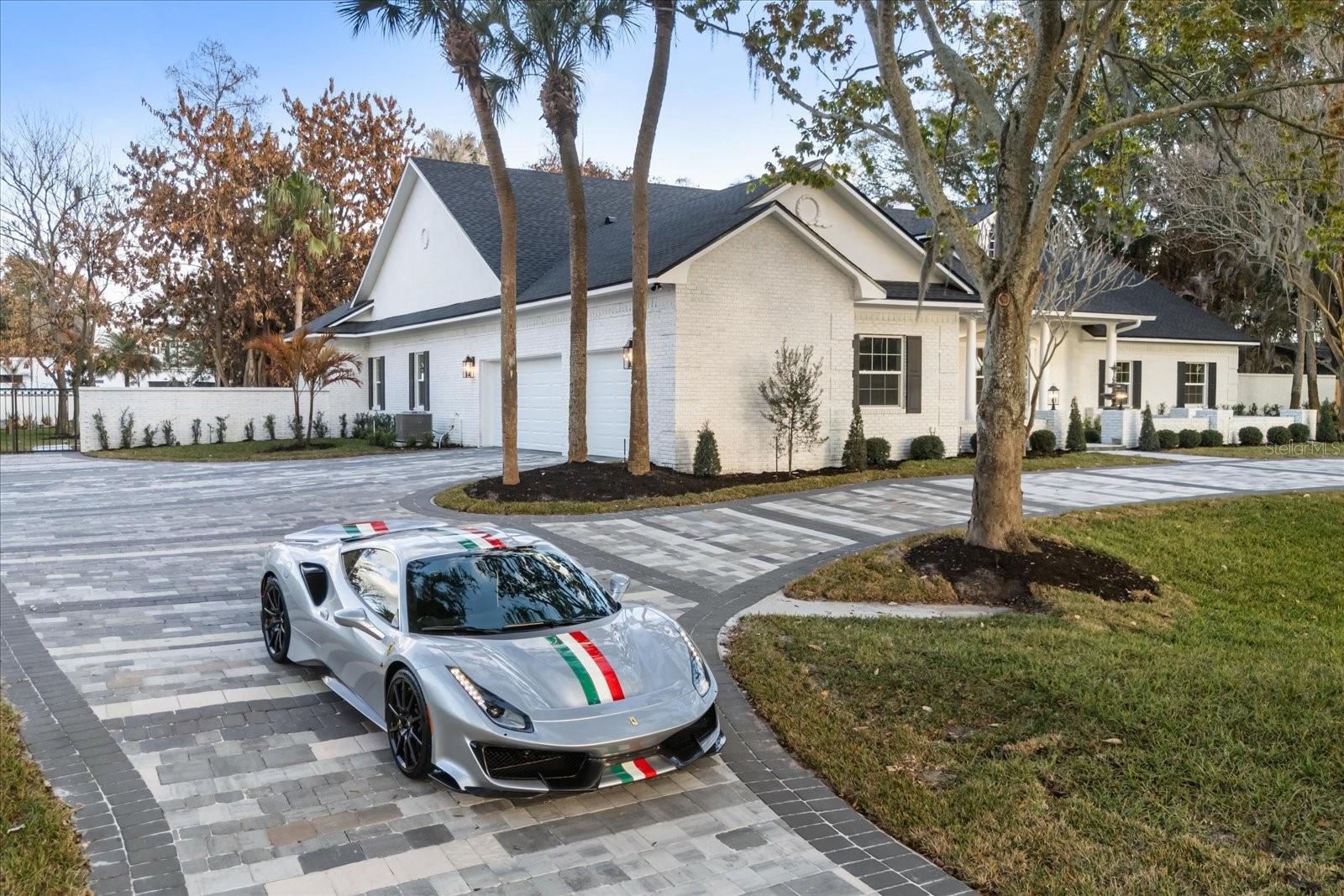 Image 2 of 95 For 505 Jennifer Lane