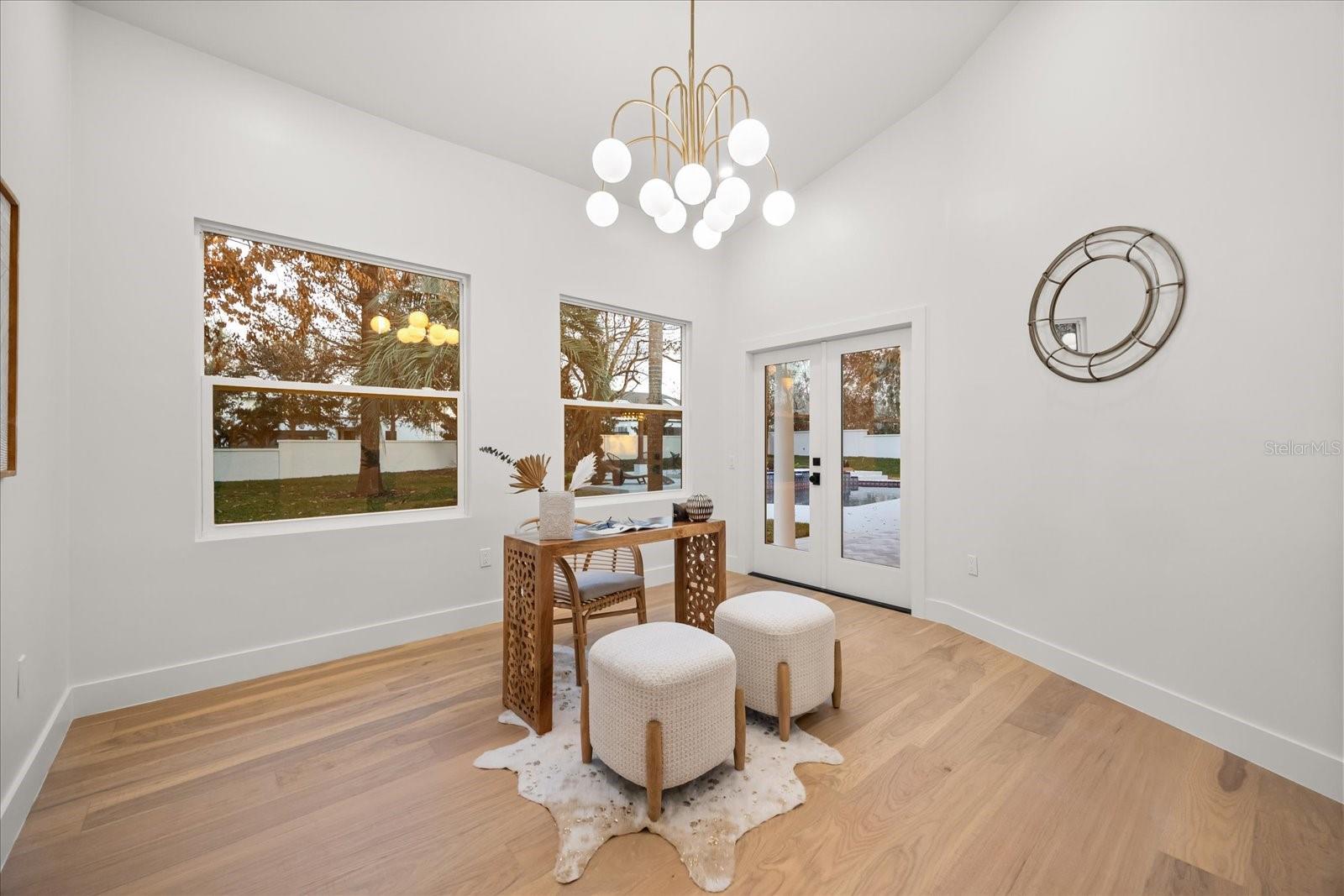 Image 42 of 95 For 505 Jennifer Lane