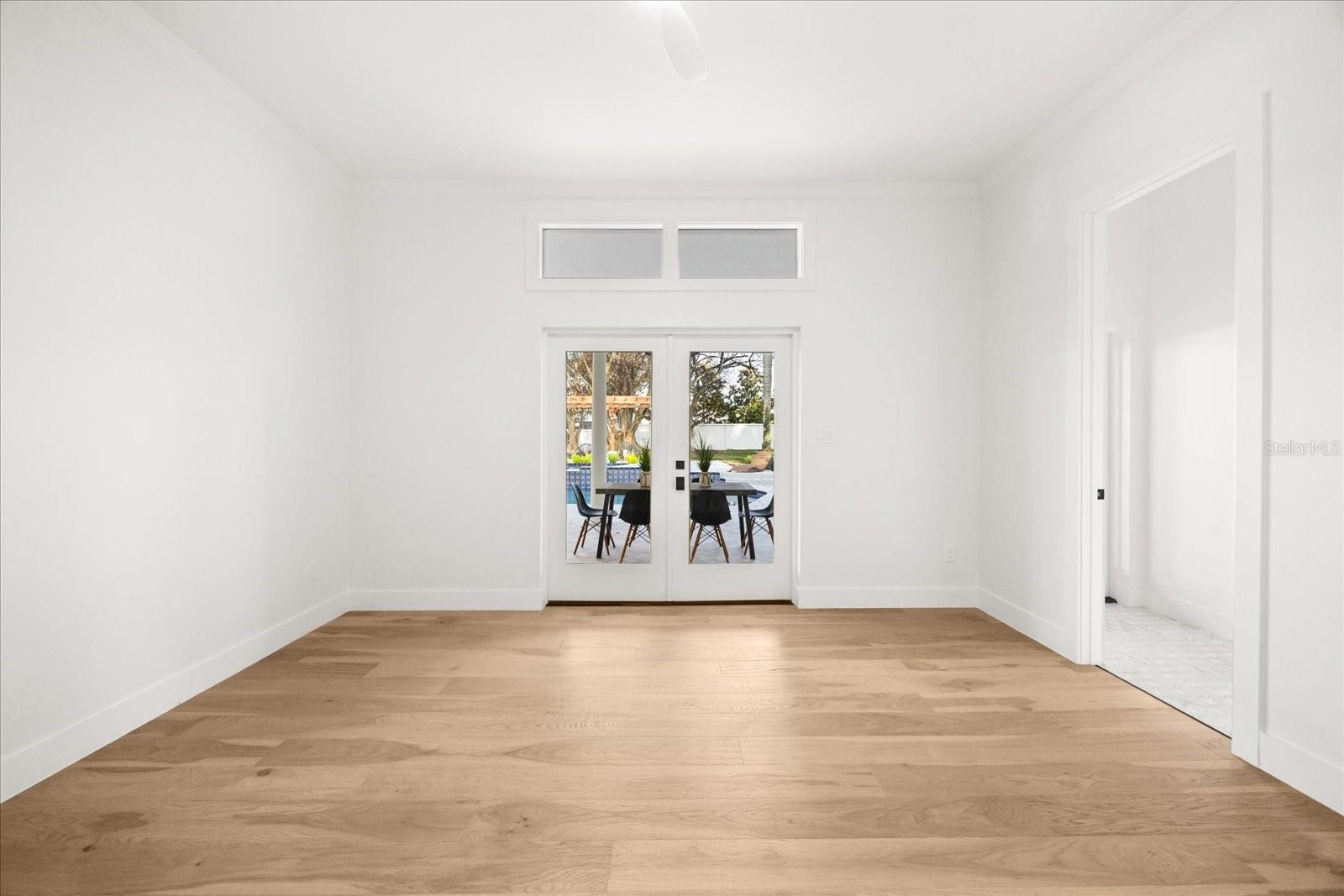 Image 57 of 95 For 505 Jennifer Lane