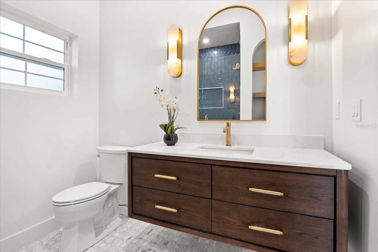 Image 61 of 95 For 505 Jennifer Lane