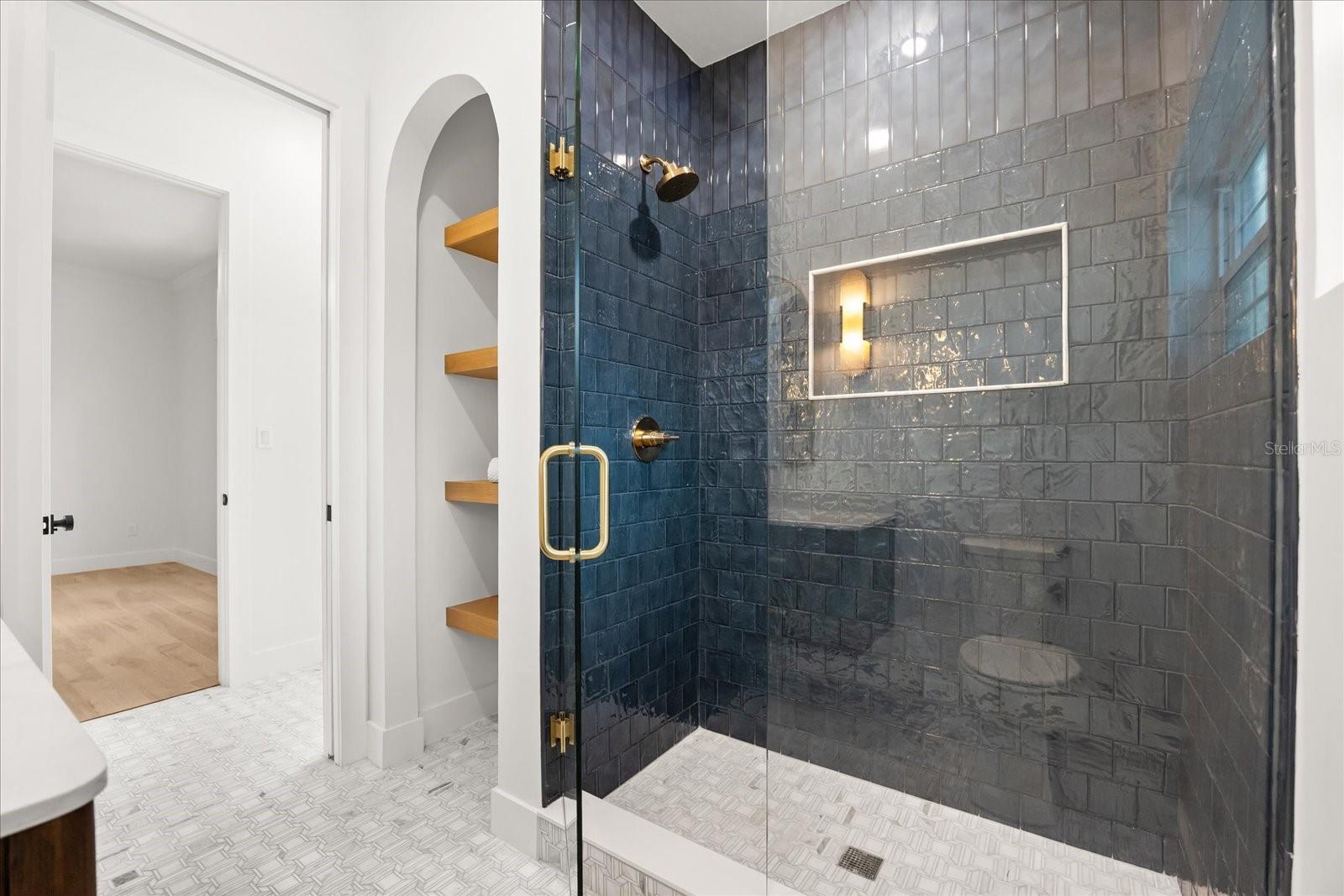 Image 63 of 95 For 505 Jennifer Lane