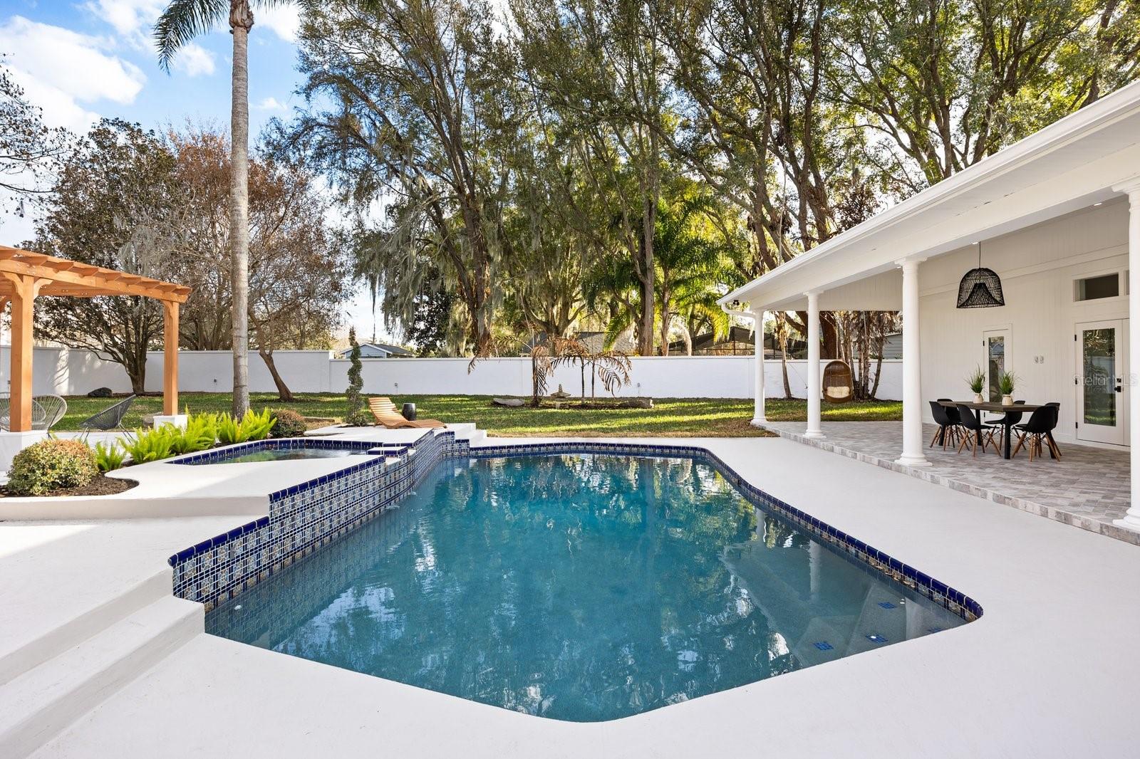 Image 84 of 95 For 505 Jennifer Lane