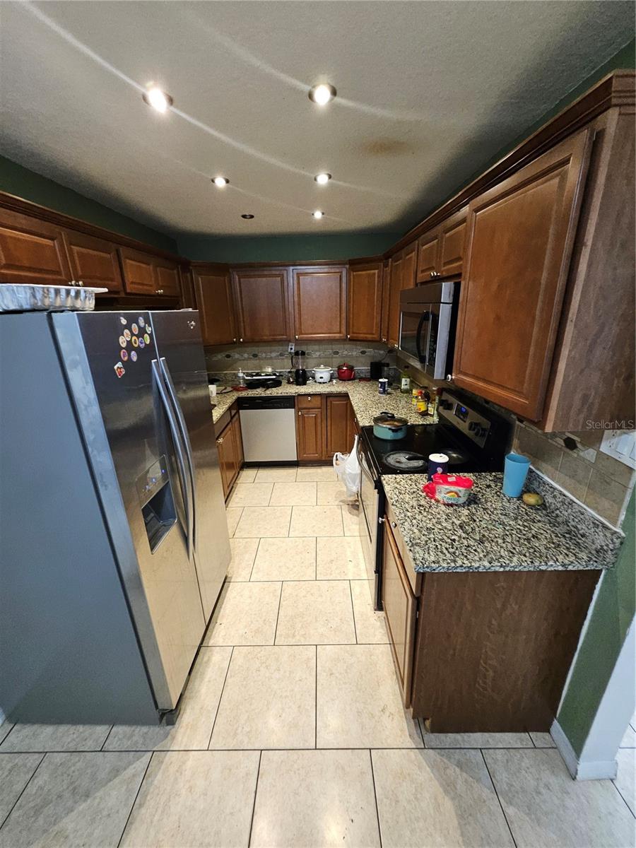 Image 10 of 16 For 600 Oxalis Avenue