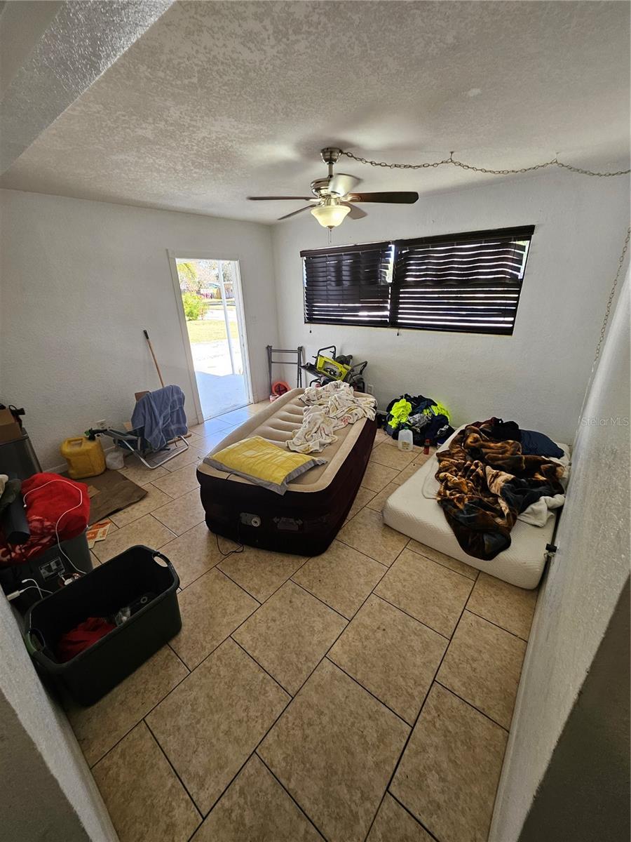 Image 11 of 16 For 600 Oxalis Avenue