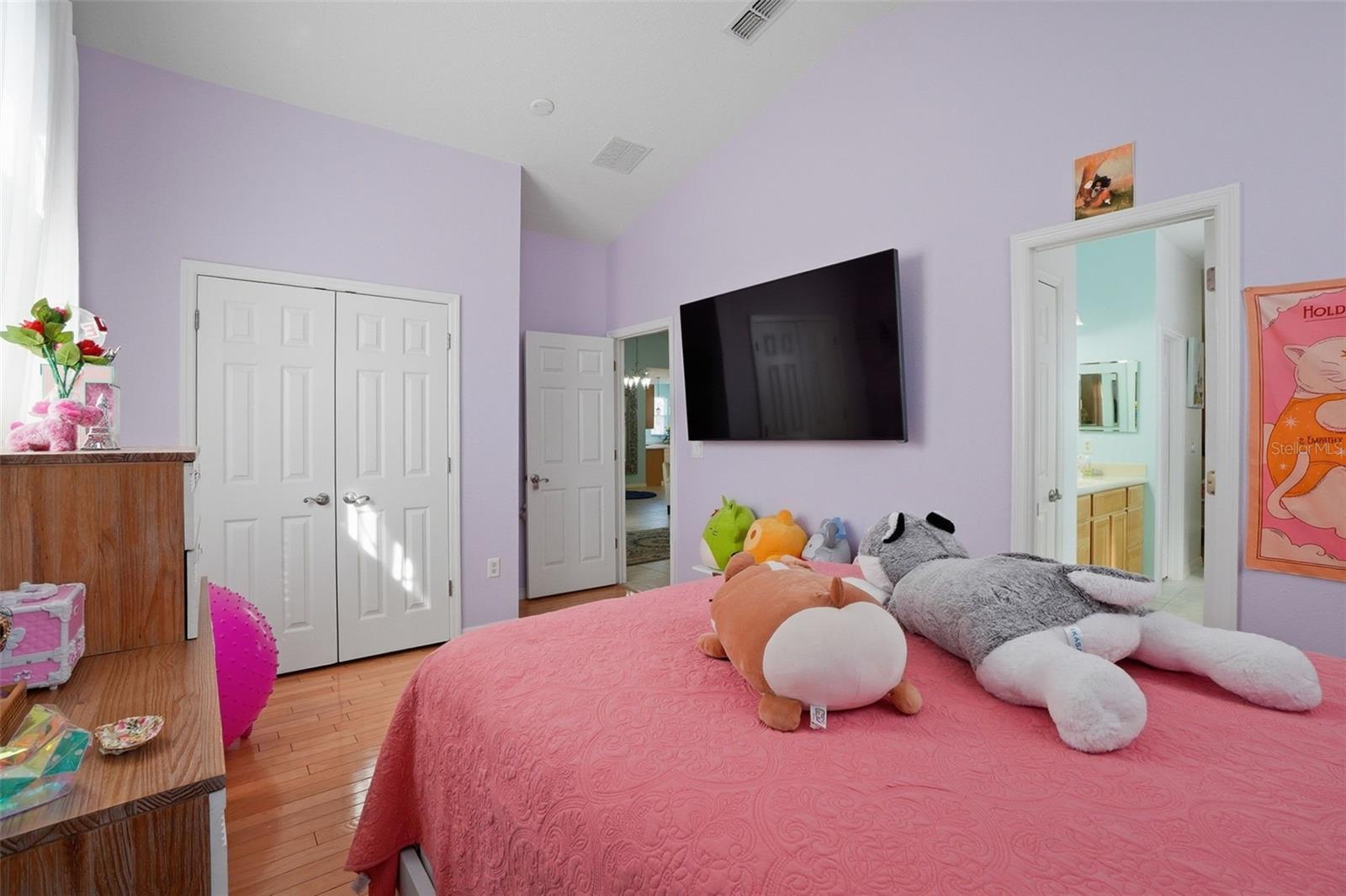 Image 24 of 42 For 20831 Nettleton Street