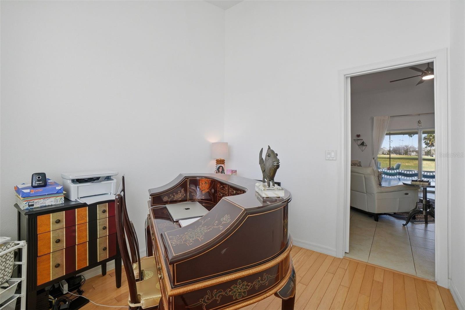 Image 29 of 42 For 20831 Nettleton Street