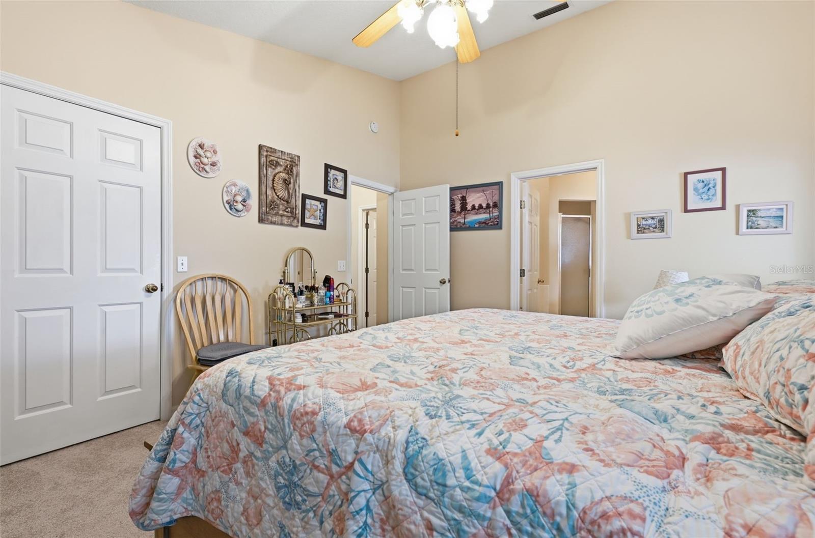 Image 19 of 29 For 1736 Challenger Avenue