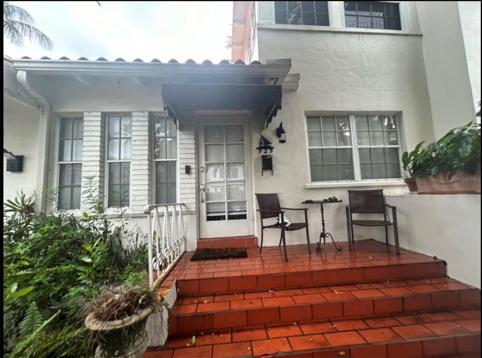 Image 2 of 15 For 1605 Michigan Avenue 929