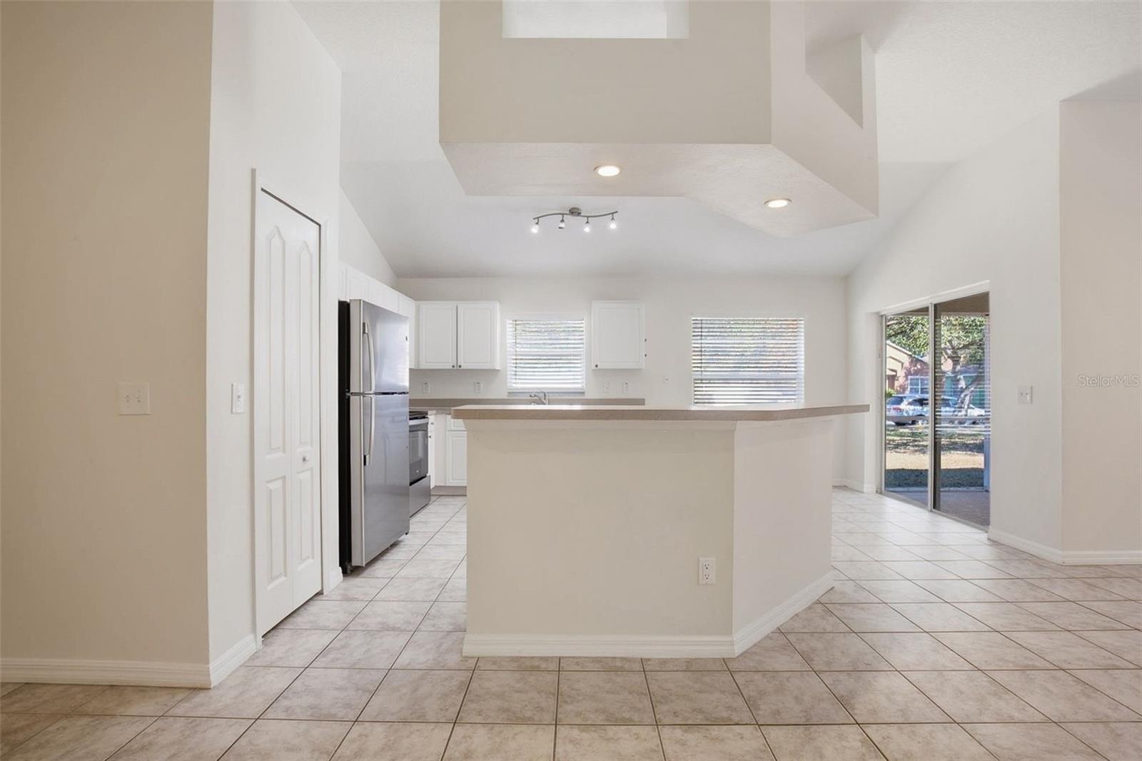 Image 3 of 31 For 9827 White Barn Way