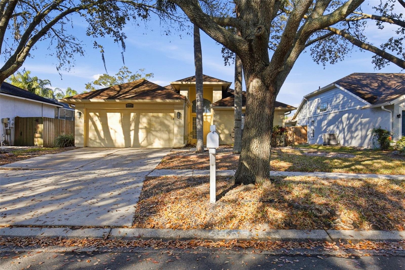 Image 2 of 36 For 16502 Lake Heather Drive