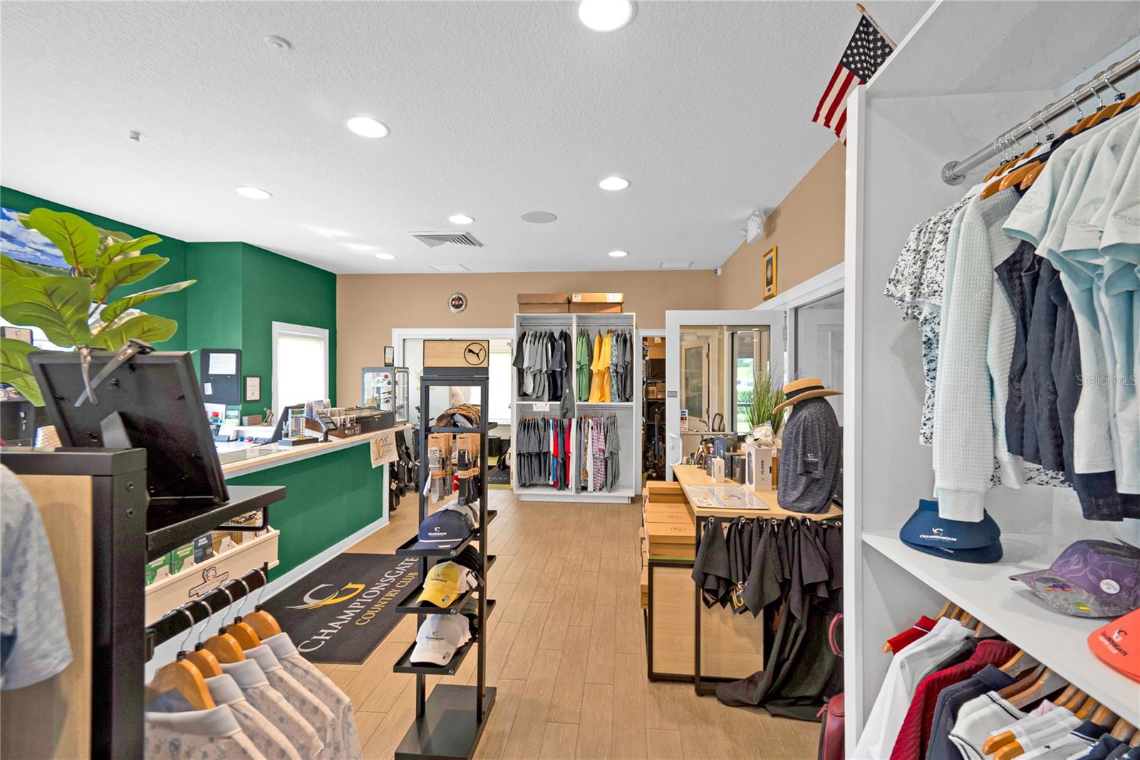 Image 52 of 98 For 1301 Gleneagles Lane