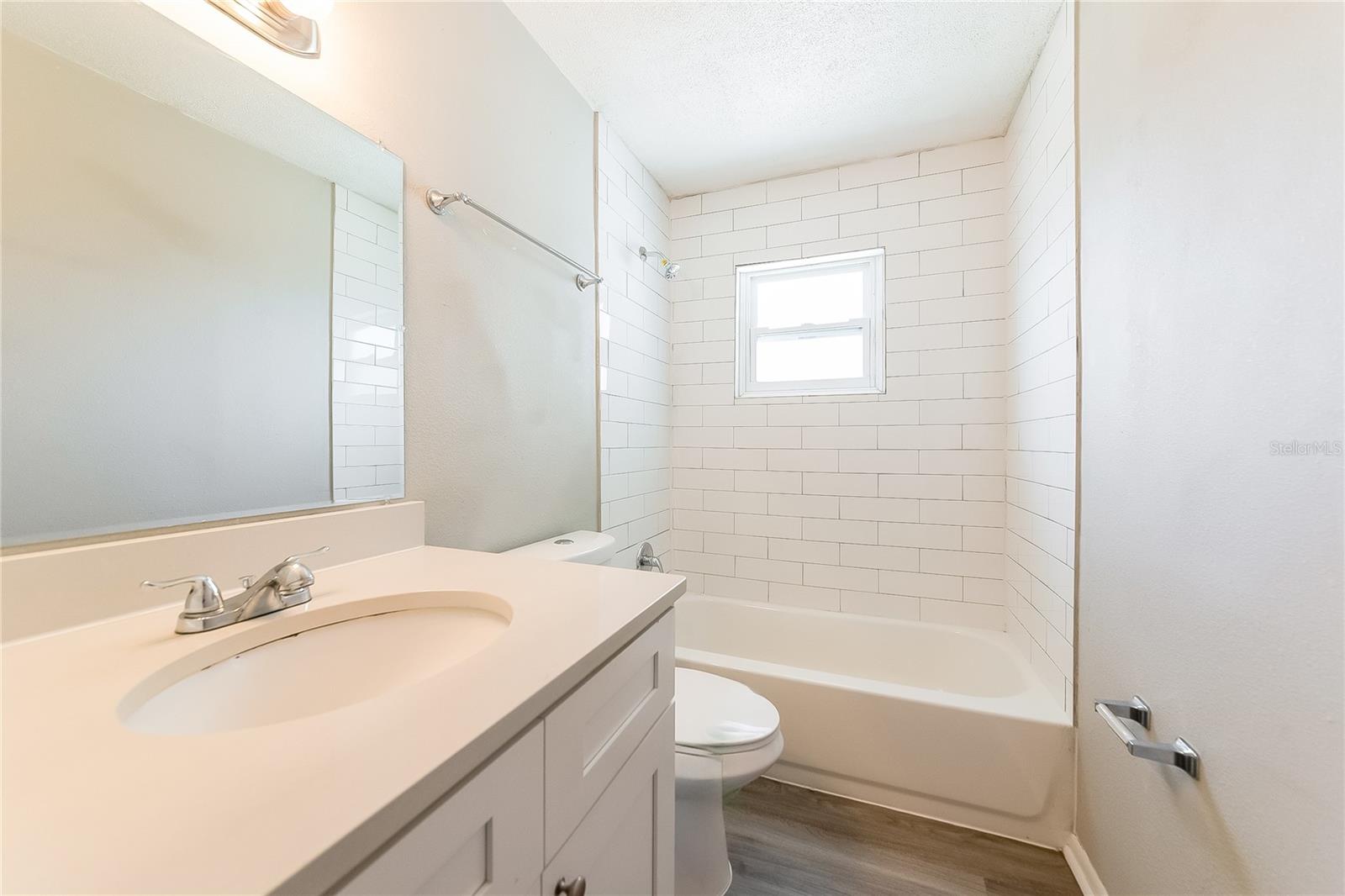 Image 10 of 16 For 6420 26th Street W