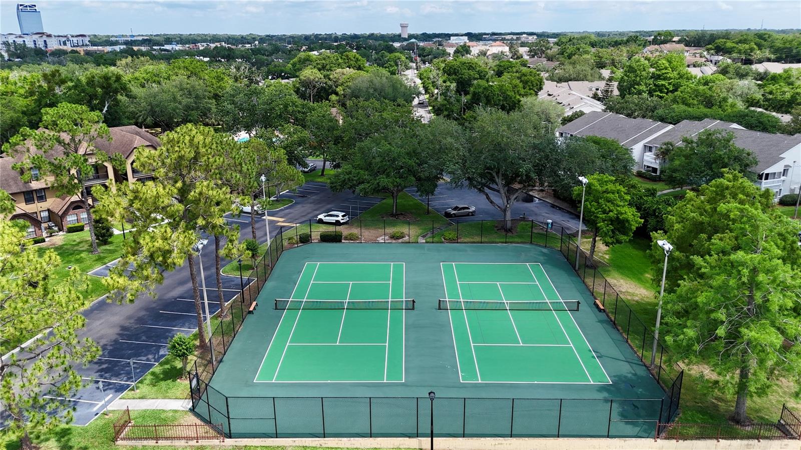 Image 3 of 14 For 315 Lakepointe Drive 101