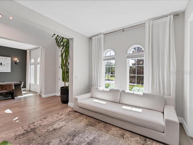 Image 14 of 51 For 8408 Ludington Circle