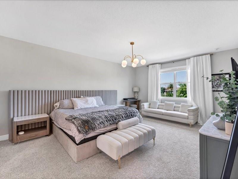 Image 23 of 51 For 8408 Ludington Circle