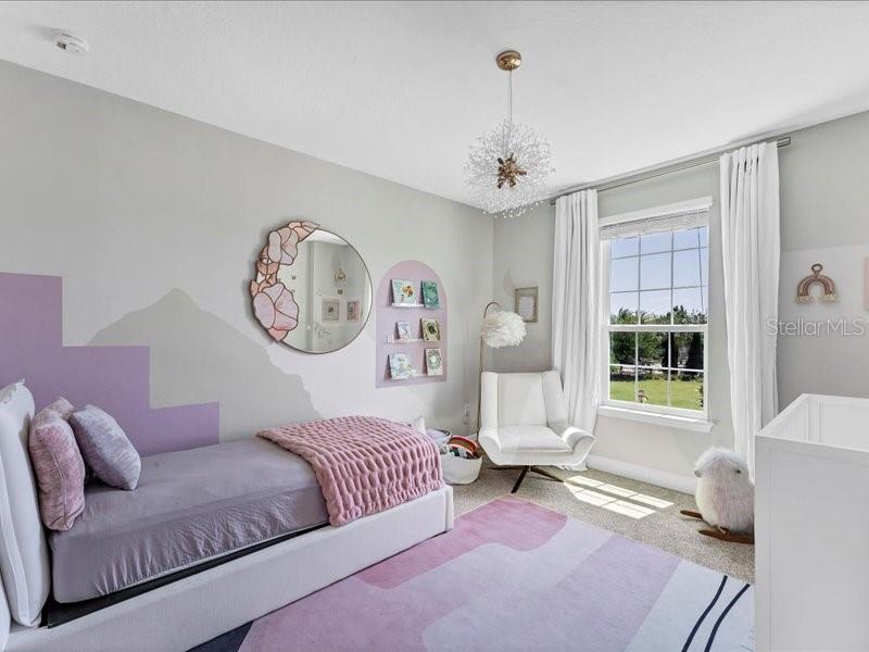 Image 37 of 51 For 8408 Ludington Circle