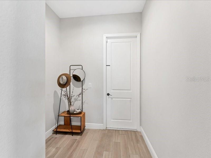 Image 42 of 51 For 8408 Ludington Circle