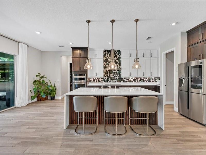 Image 7 of 51 For 8408 Ludington Circle