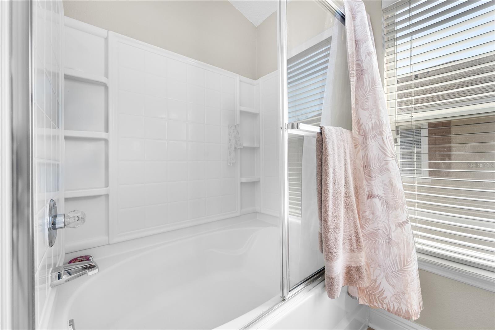 Image 17 of 31 For 10235 Cala Lily Trail 35a