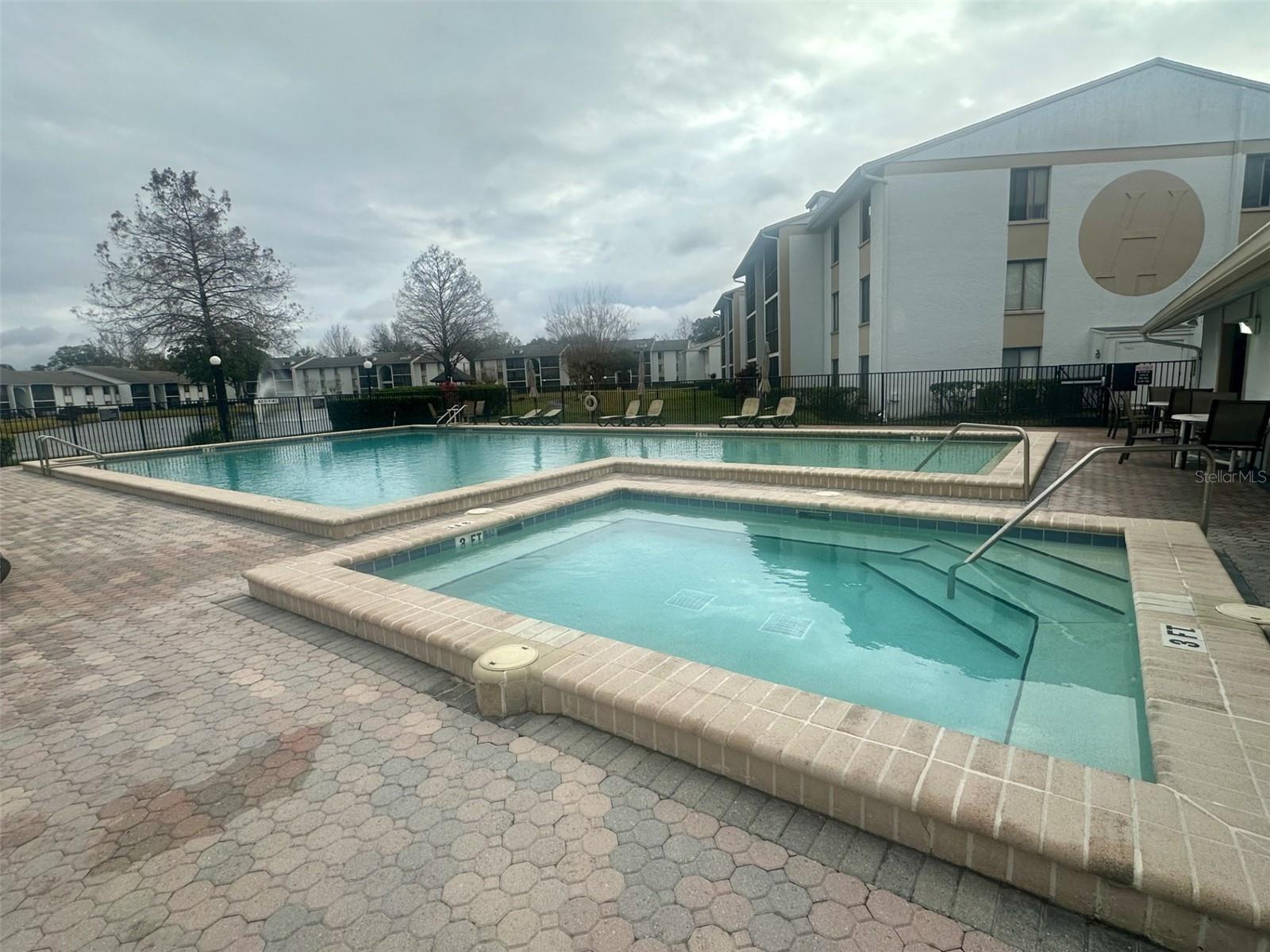 Image 15 of 19 For 8211 Sun Spring Circle 42