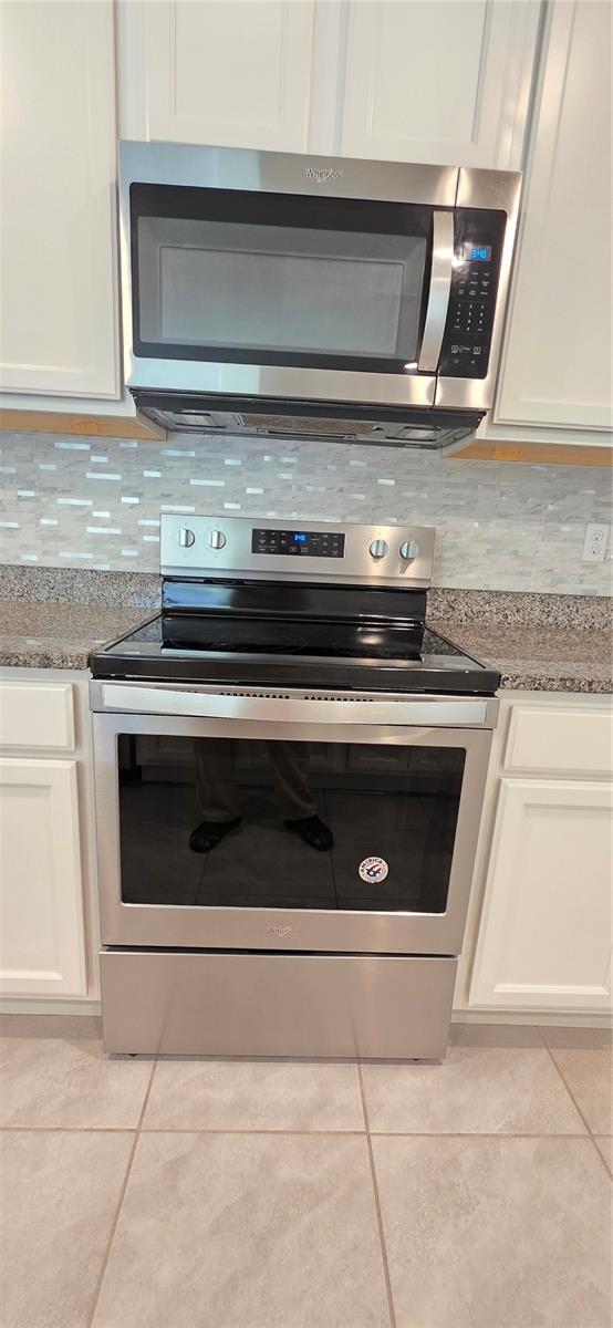 Image 20 of 62 For 3383 Hammond Point