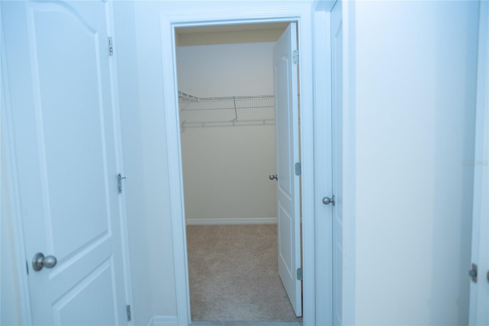 Image 26 of 62 For 3383 Hammond Point