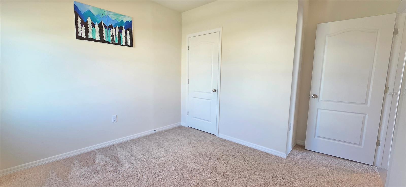 Image 41 of 62 For 3383 Hammond Point