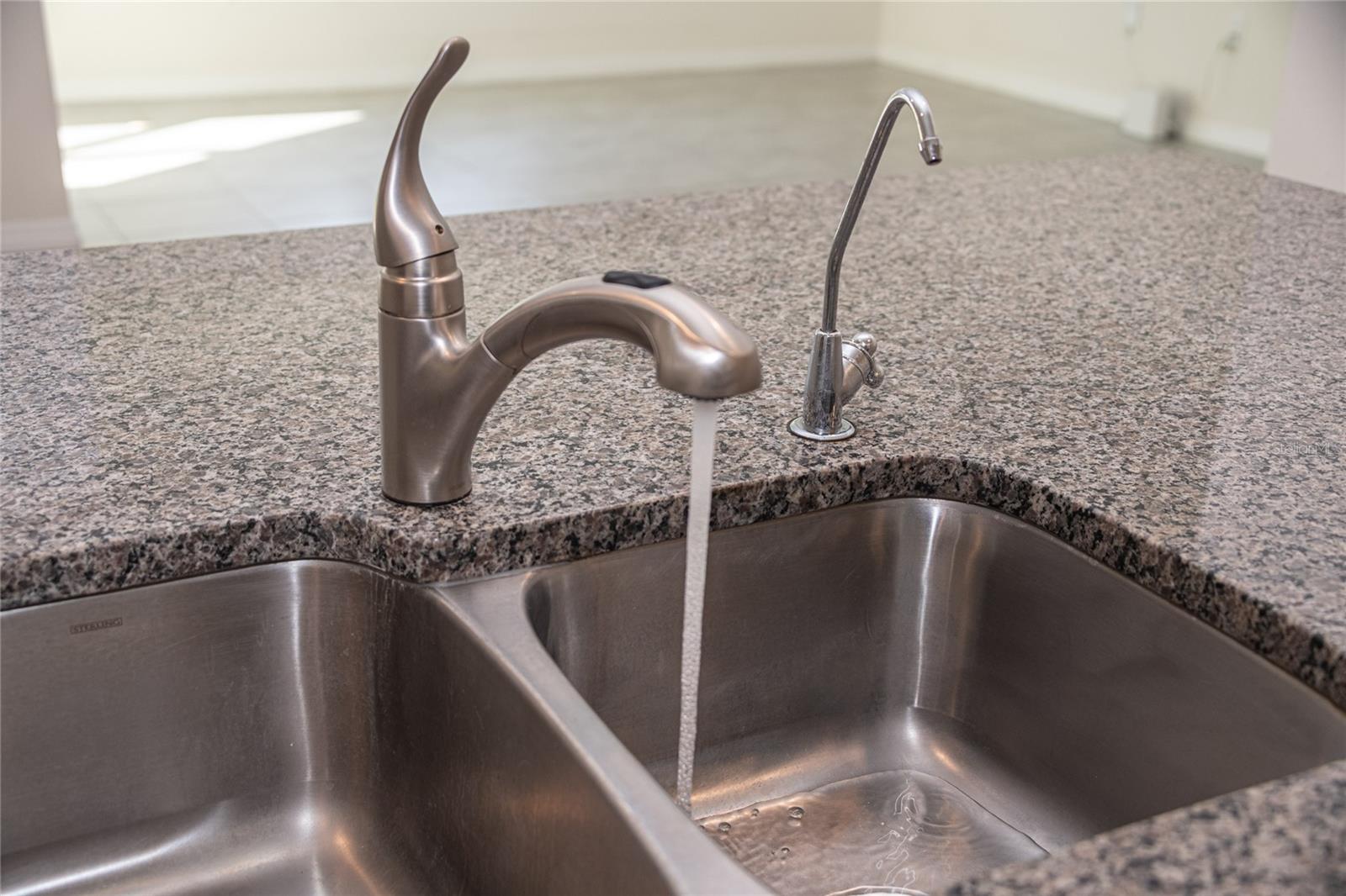 Image 7 of 62 For 3383 Hammond Point