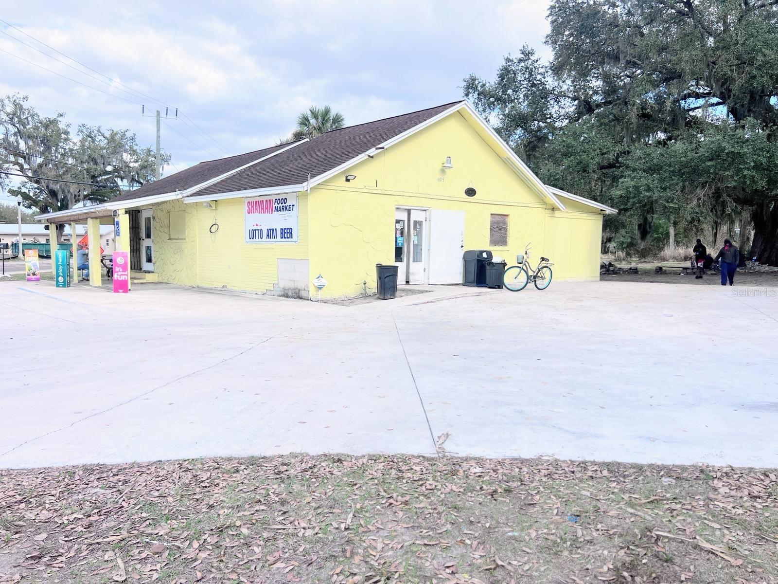 Image 2 of 12 For 1805 Historic Goldsboro Boulevard