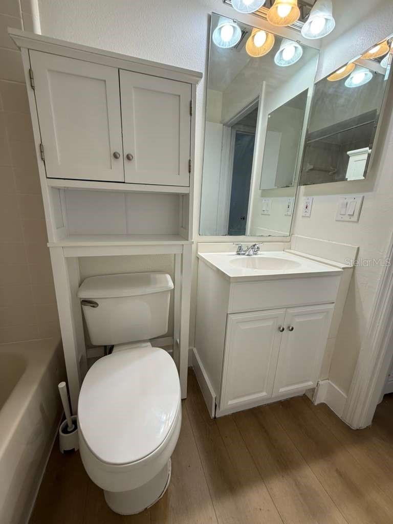 Image 10 of 18 For 1242 Lucaya Circle