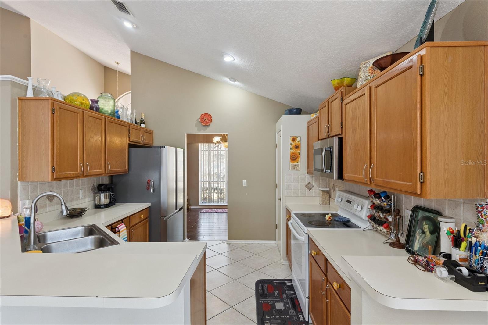 Image 11 of 35 For 2732 Tolworth Avenue