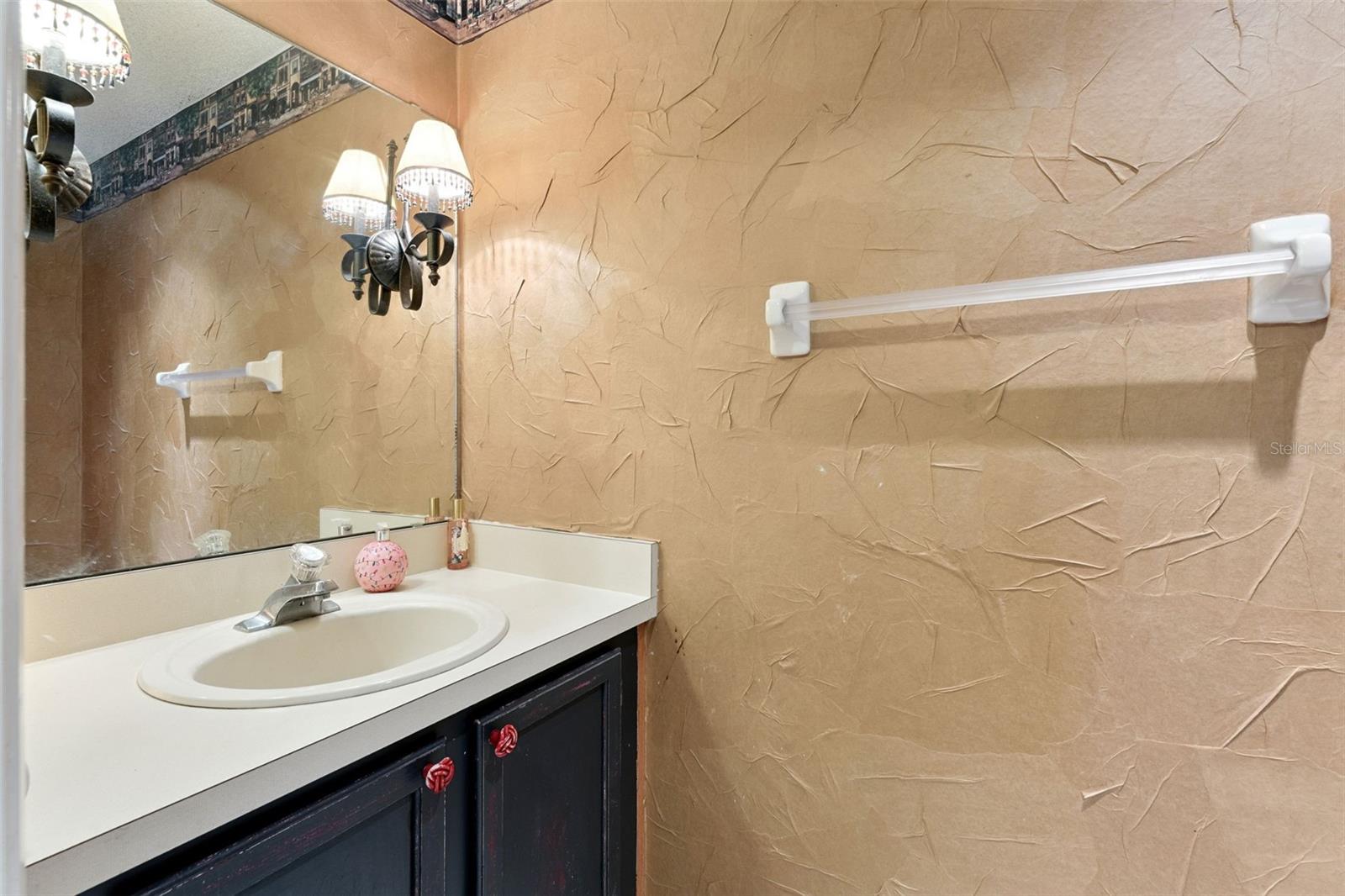 Image 21 of 35 For 2732 Tolworth Avenue