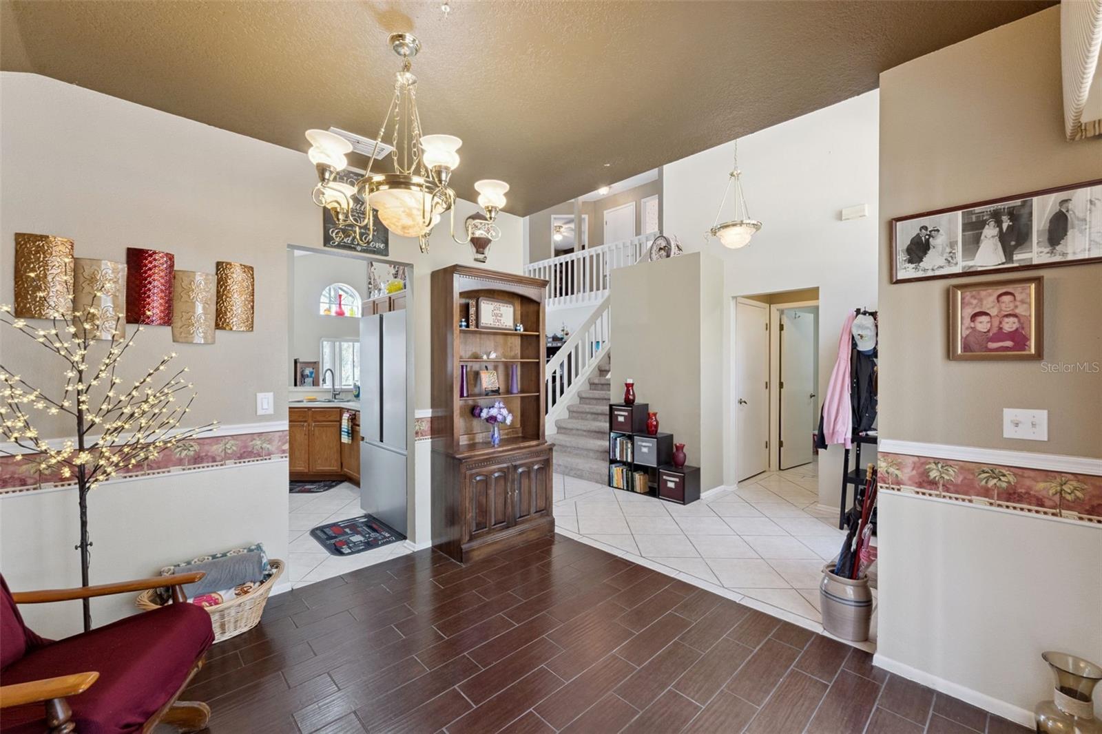 Image 5 of 35 For 2732 Tolworth Avenue