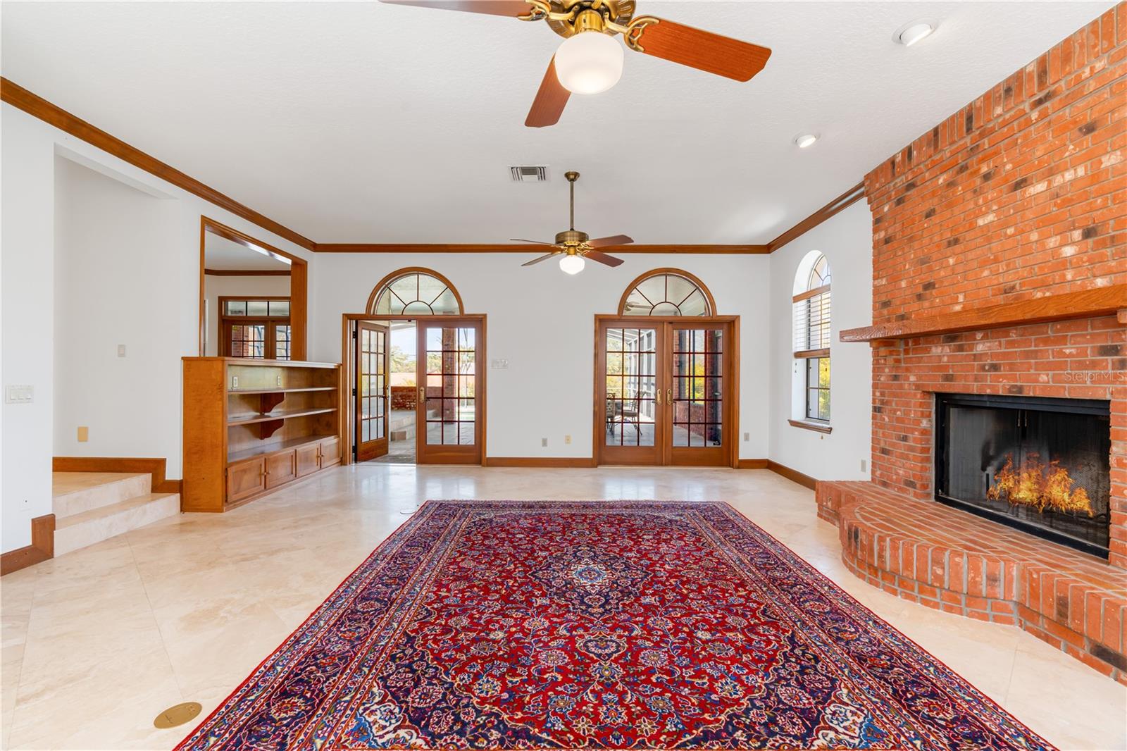 Image 28 of 100 For 8133 Oakland Place