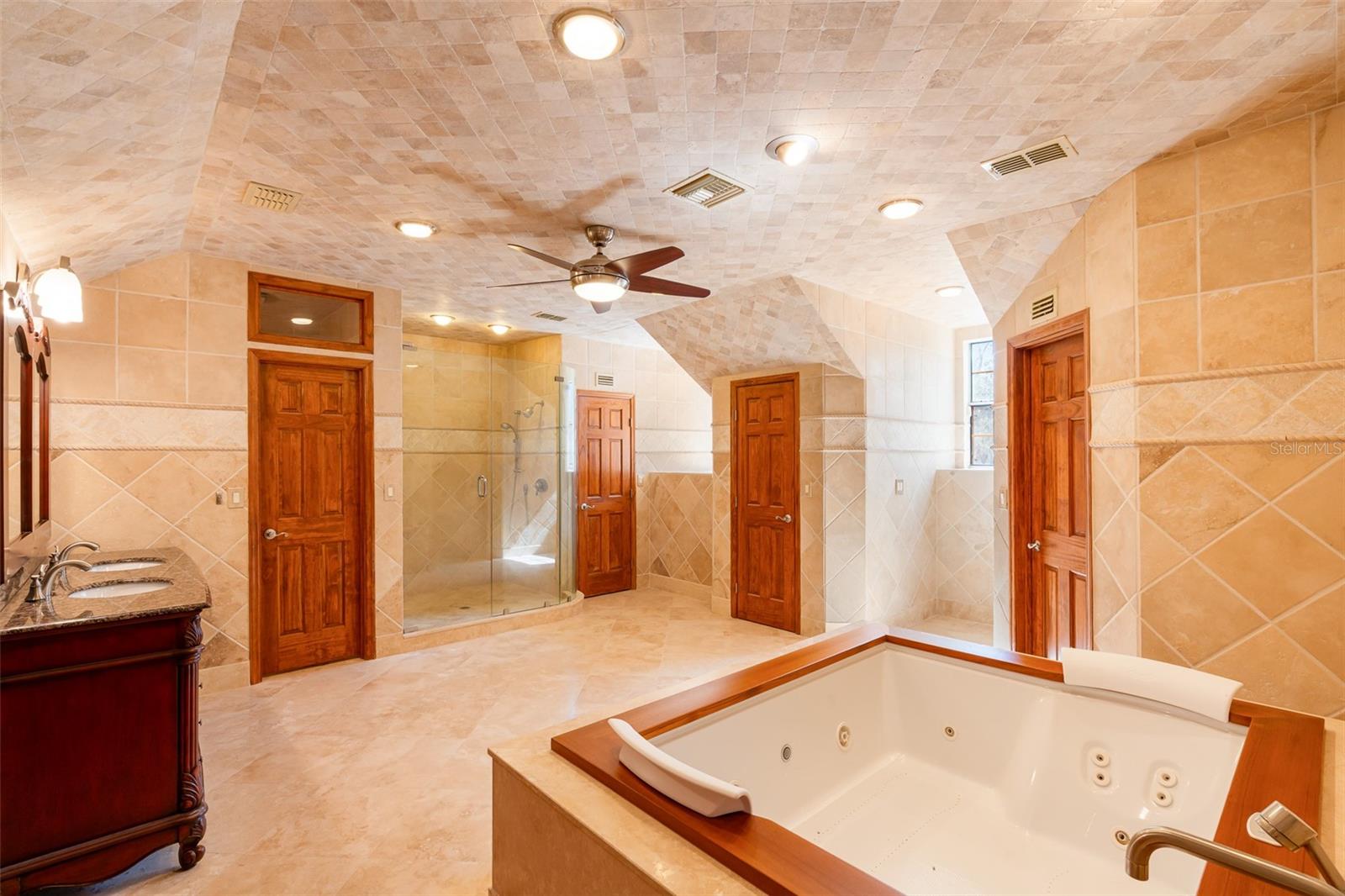 Image 54 of 100 For 8133 Oakland Place