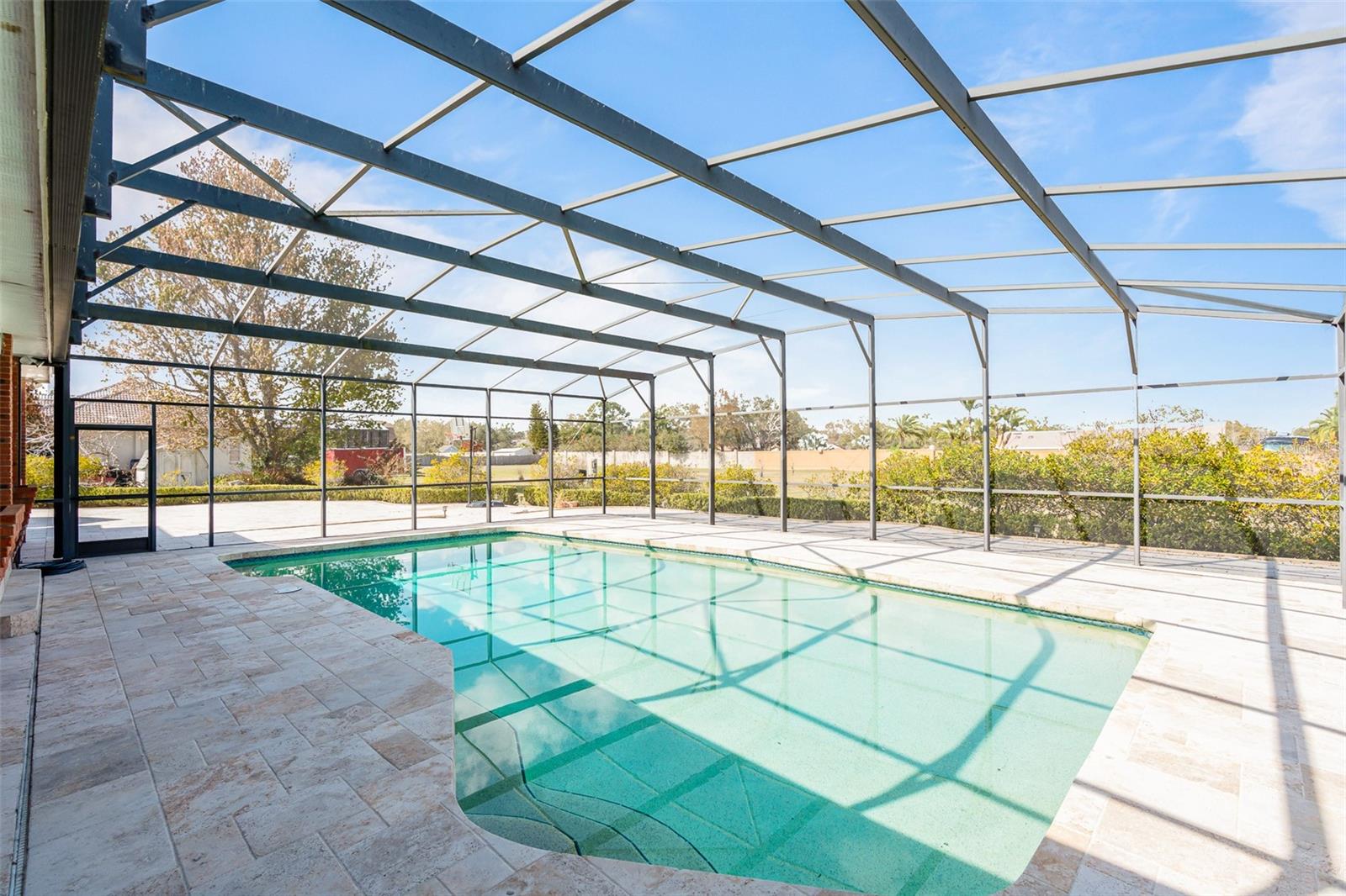 Image 88 of 100 For 8133 Oakland Place