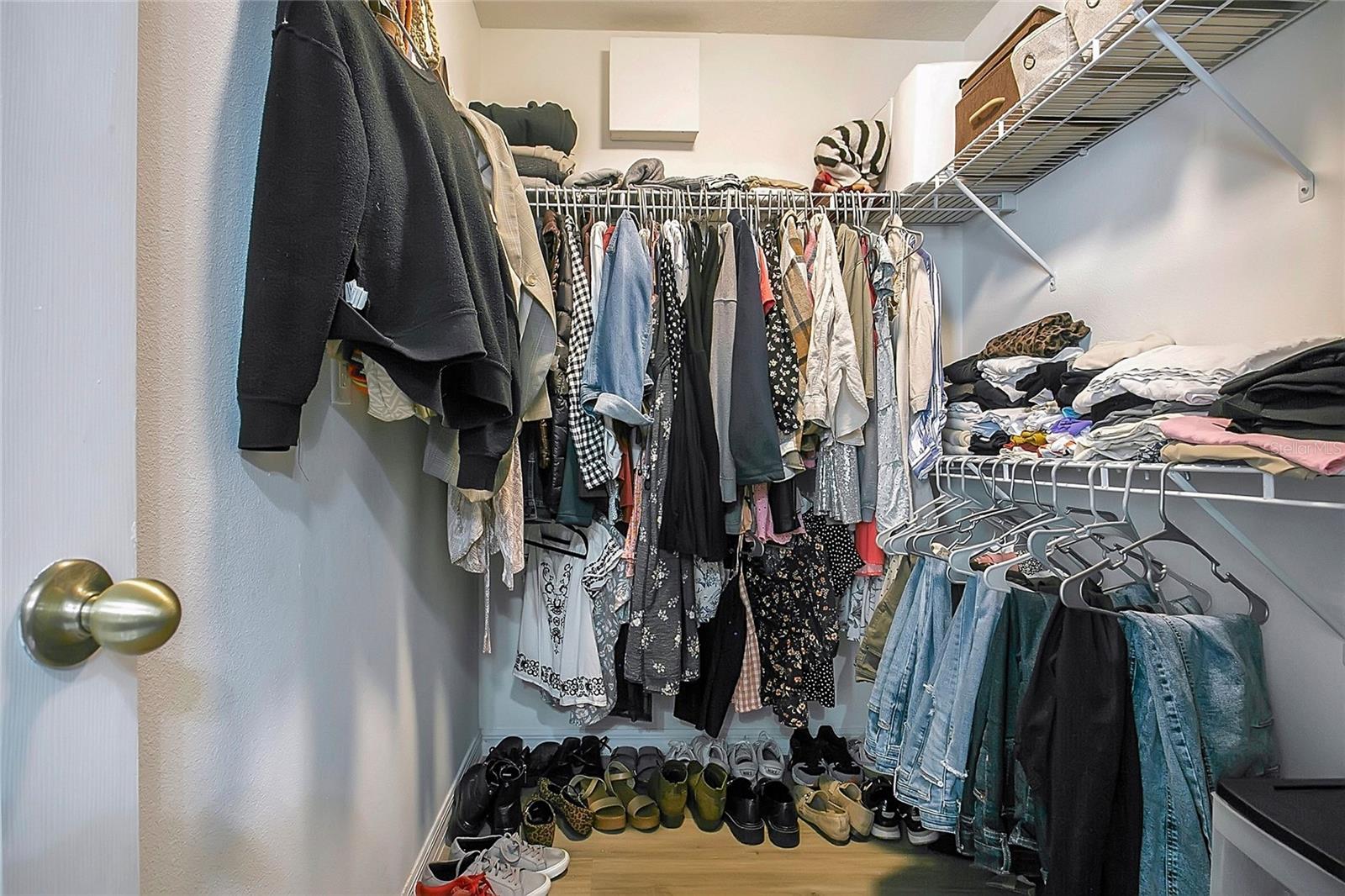 Image 24 of 45 For 3335 Countryside View Drive