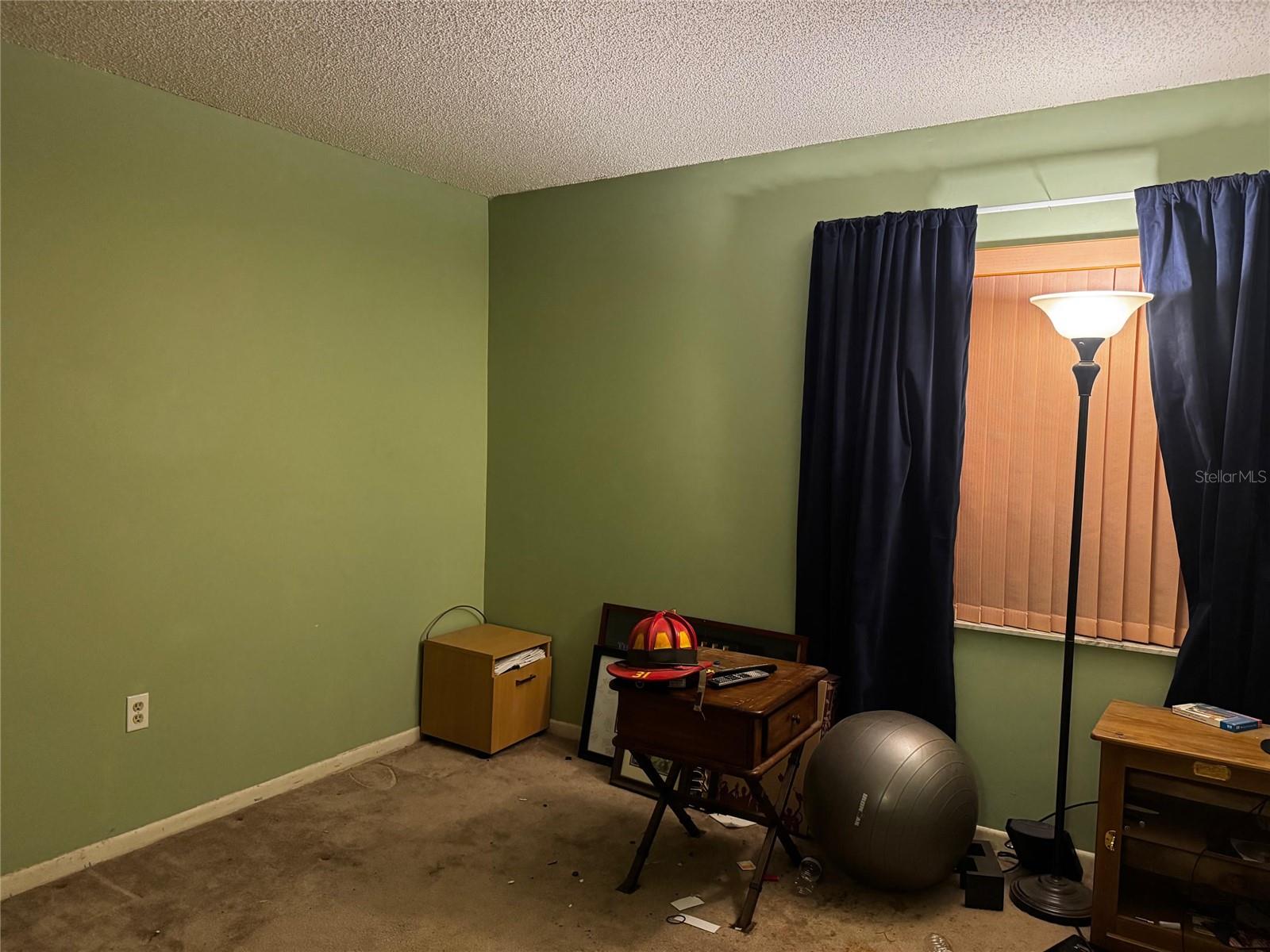 Image 3 of 9 For 140 Orchid Woods Court 18a