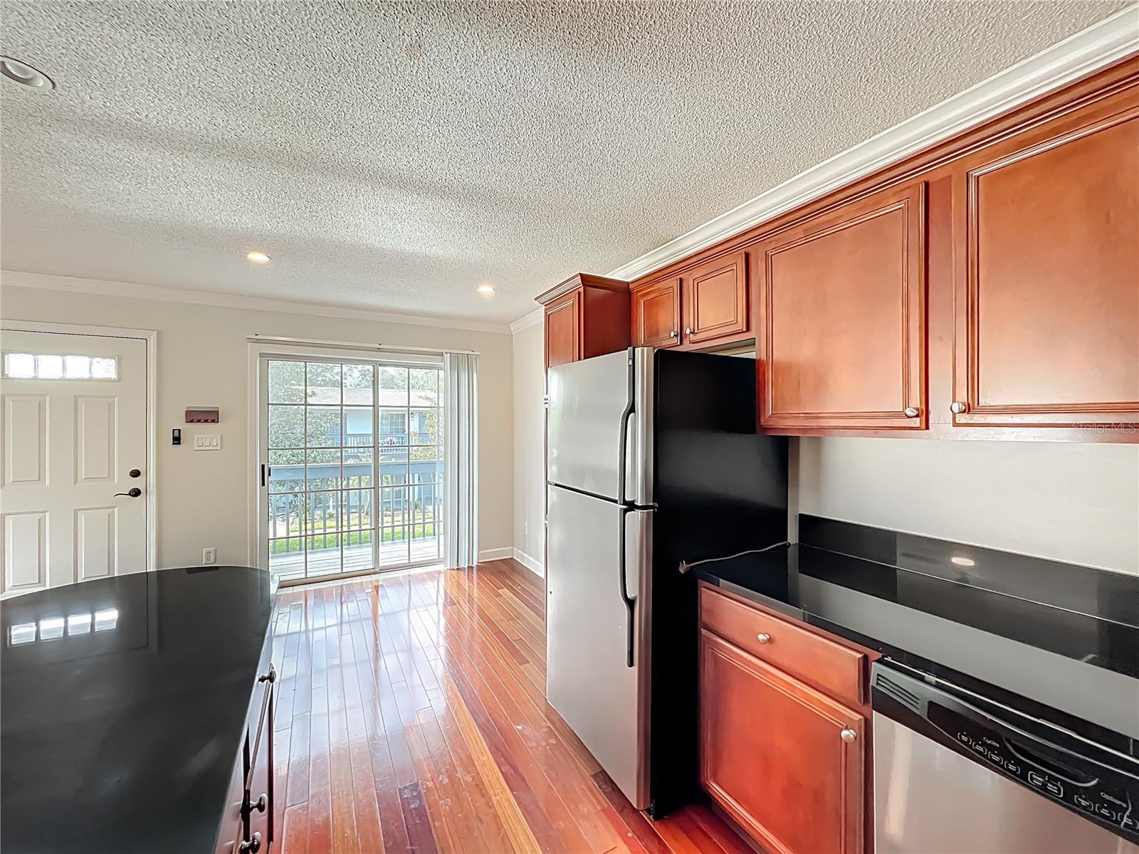 Image 14 of 33 For 4864 Conway Road 120