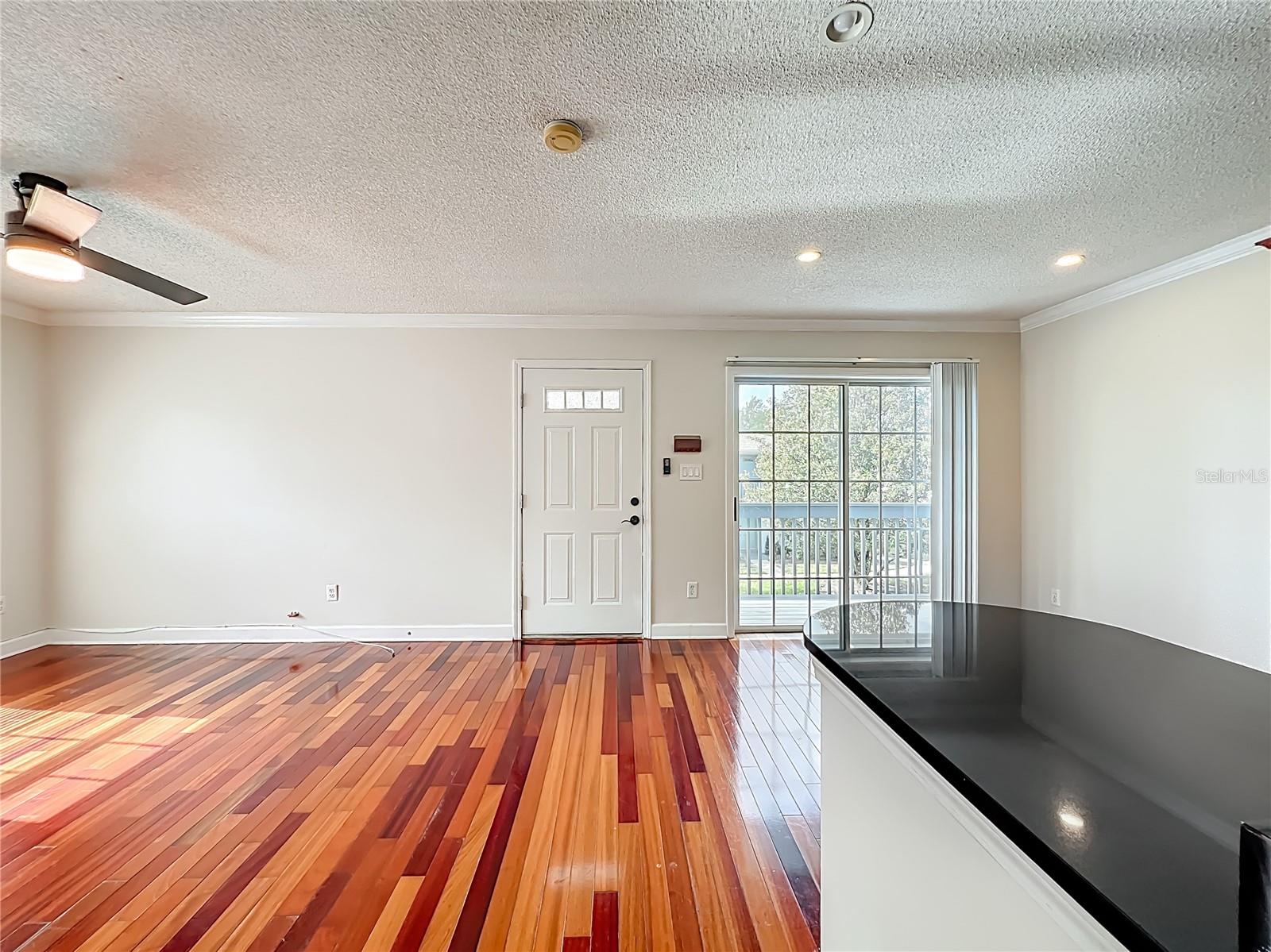 Image 18 of 33 For 4864 Conway Road 120