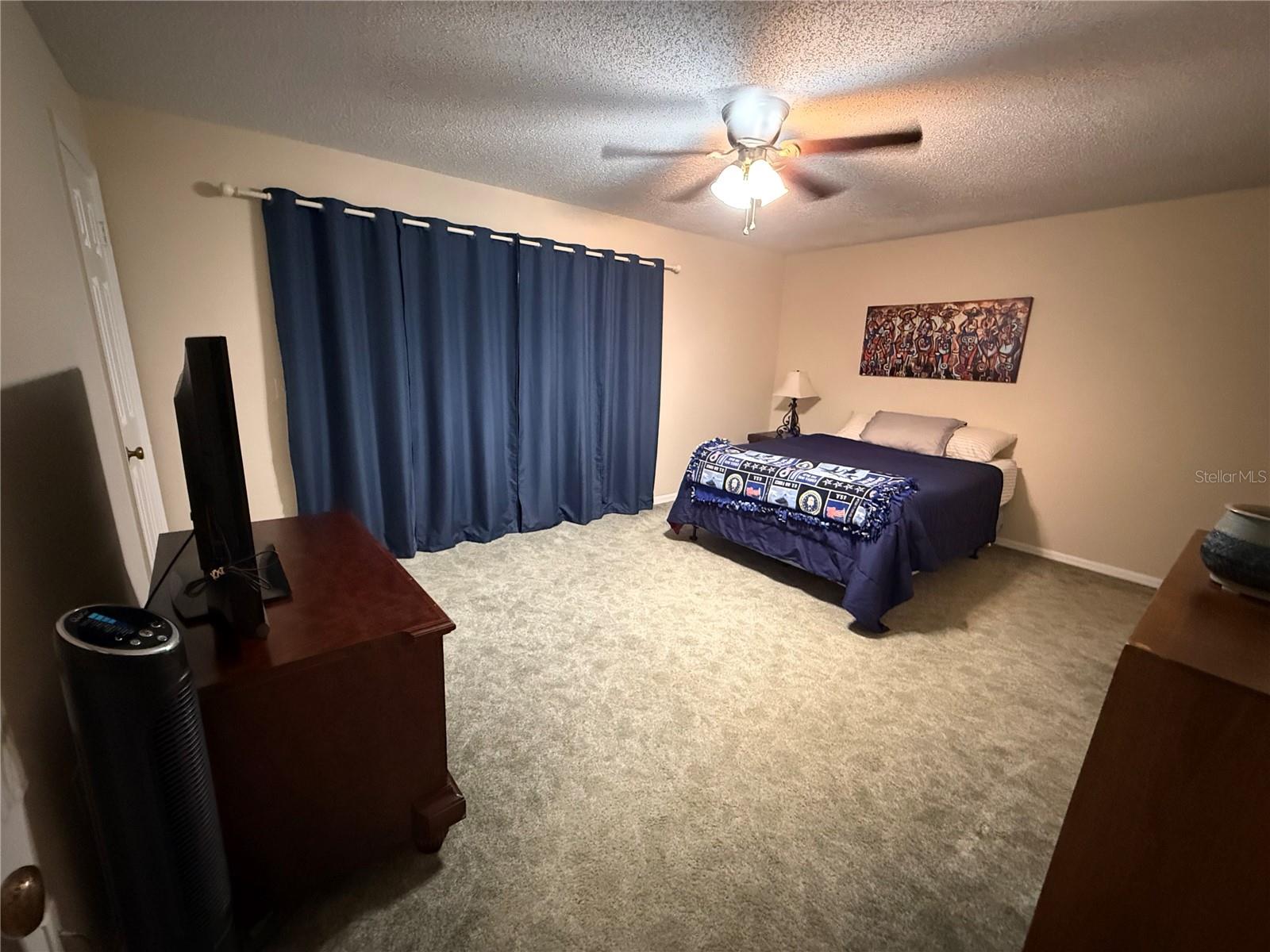 Image 19 of 28 For 1550 Gulfview Drive 444