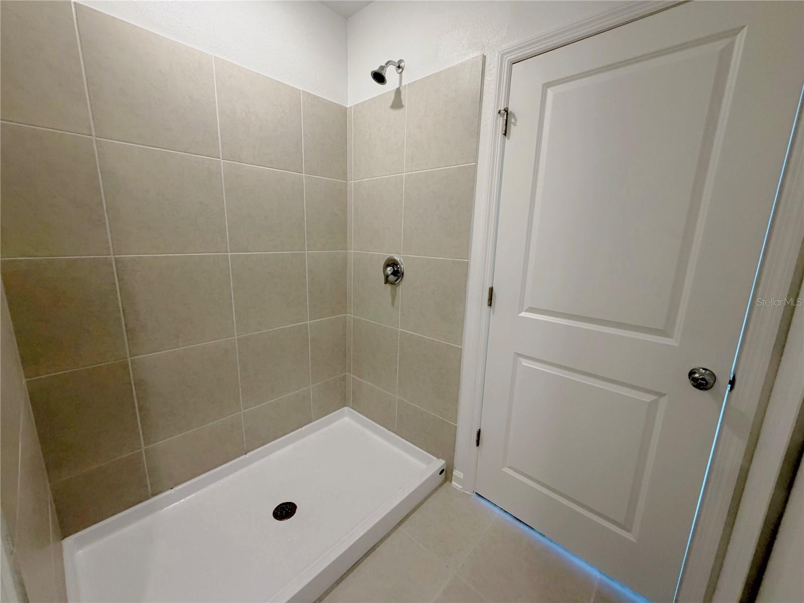 Image 13 of 47 For 2182 Lasso Loop