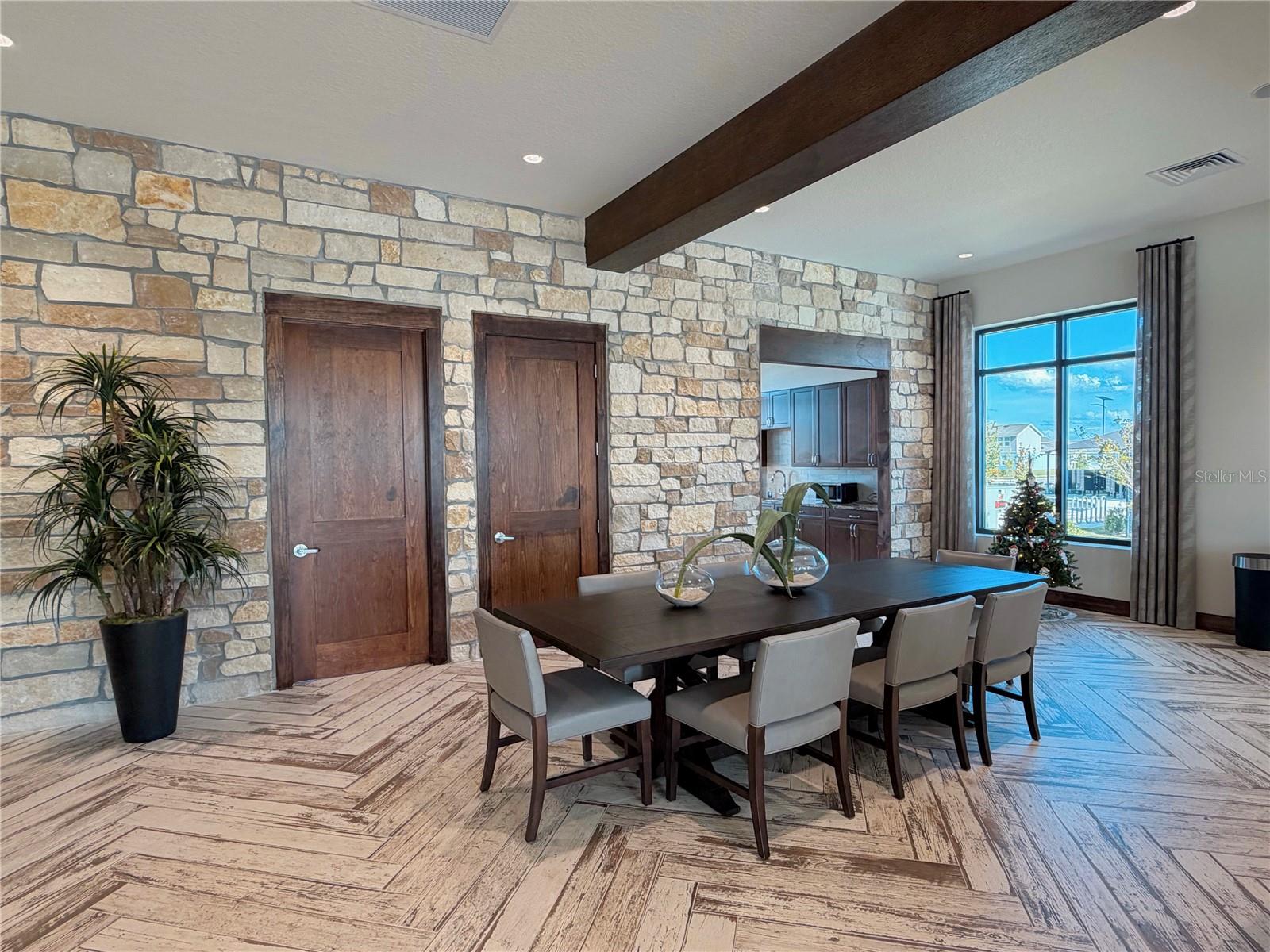 Image 35 of 47 For 2182 Lasso Loop