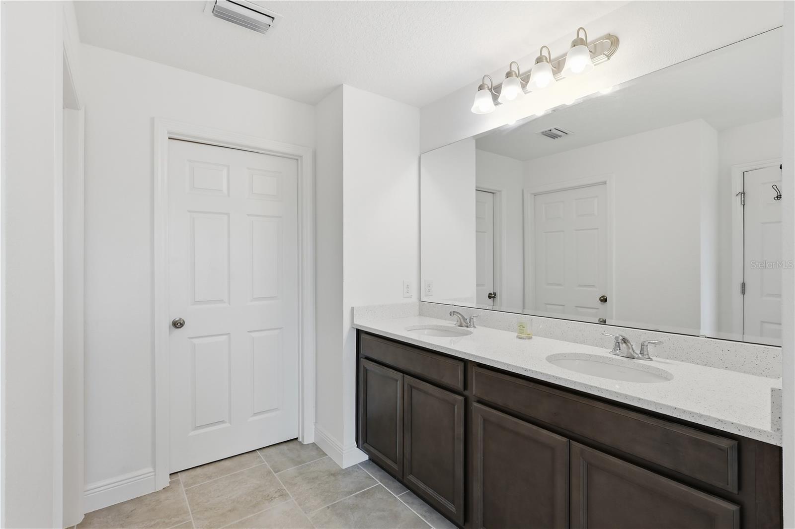 Image 22 of 71 For 2832 Nottel Drive