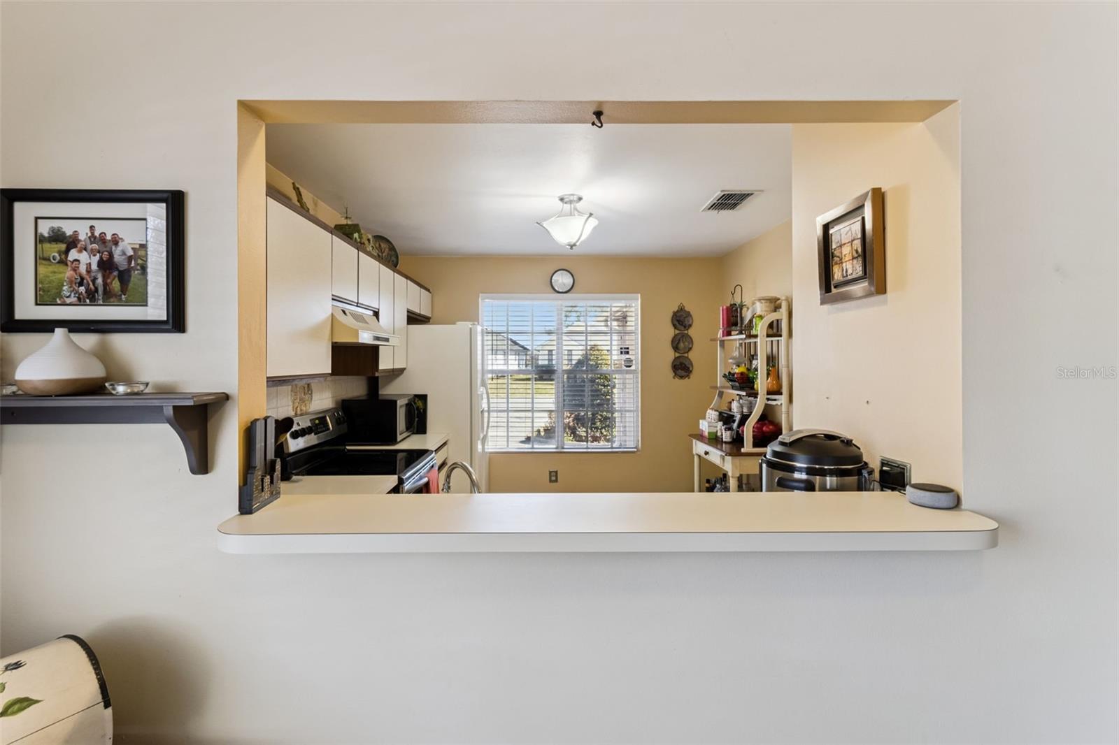 Image 12 of 45 For 150 Edgewater Circle