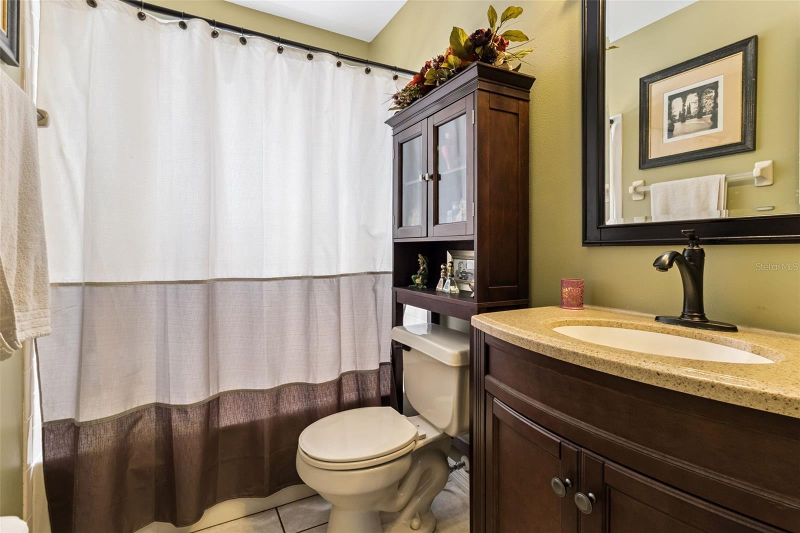 Image 22 of 45 For 150 Edgewater Circle