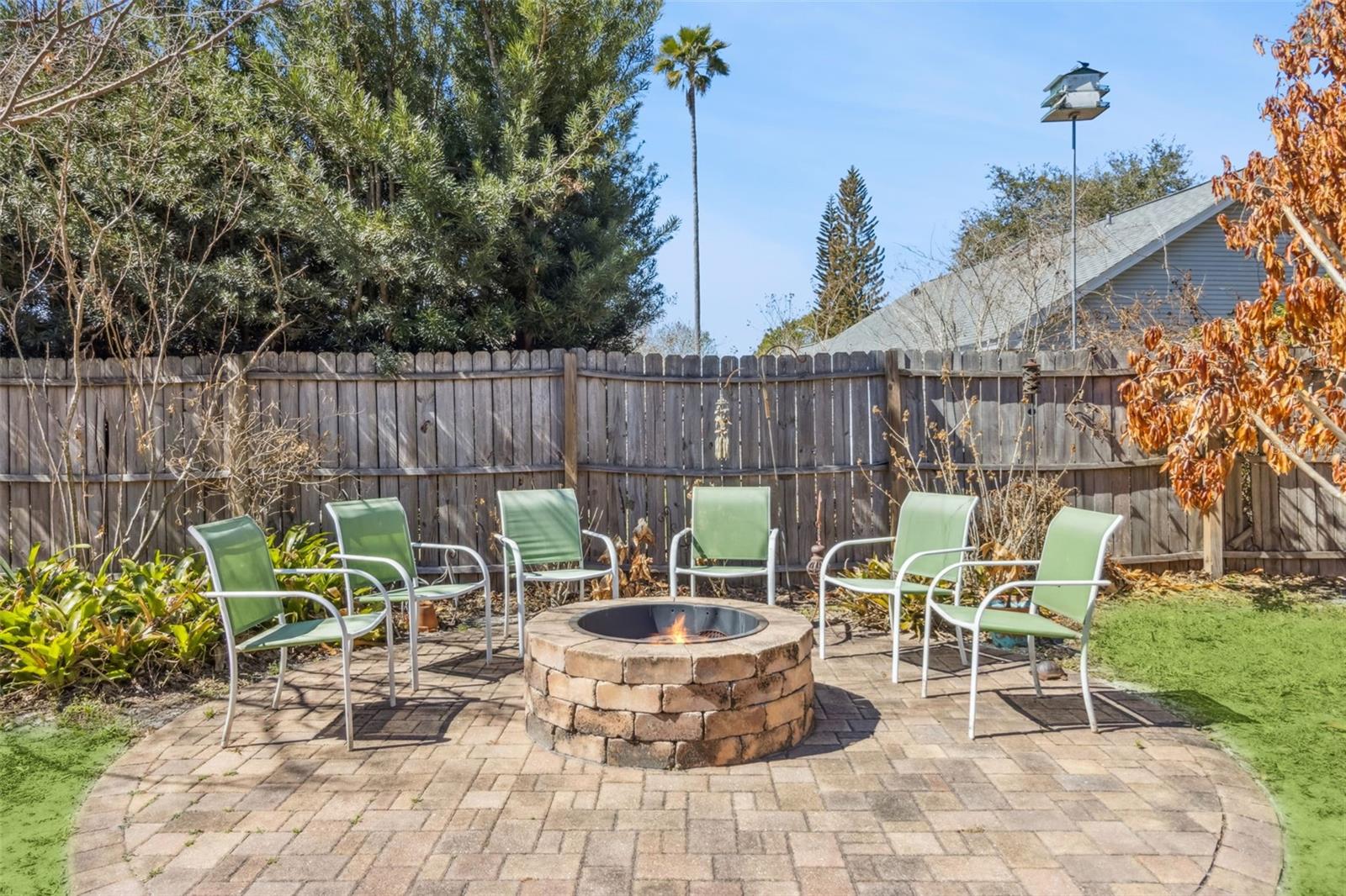 Image 24 of 45 For 150 Edgewater Circle