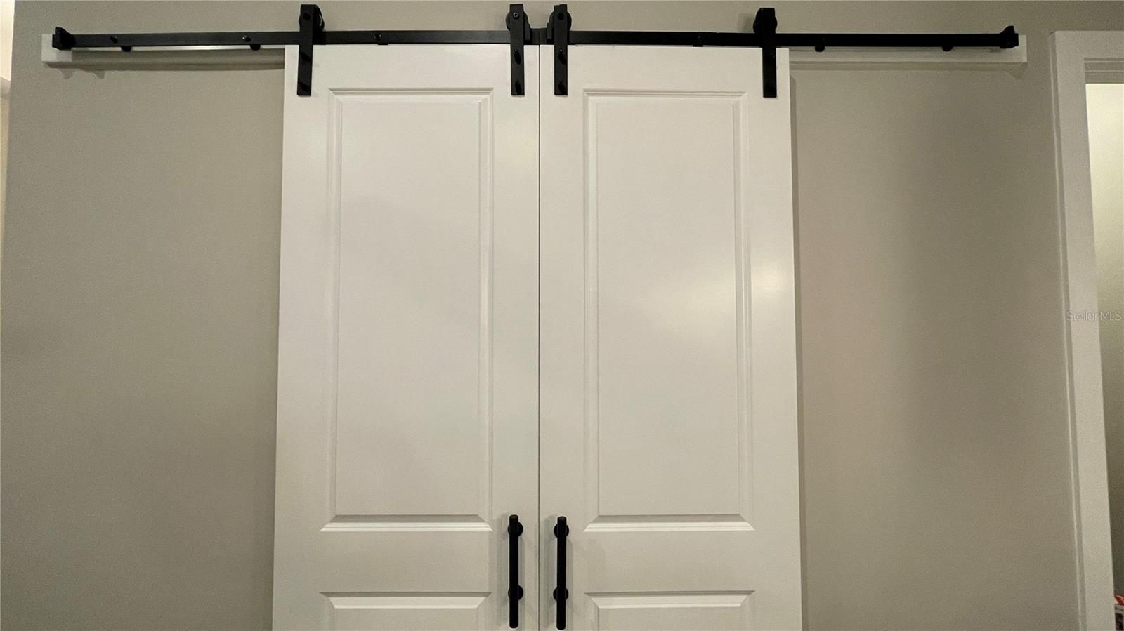 Image 10 of 19 For 318 Radford Avenue